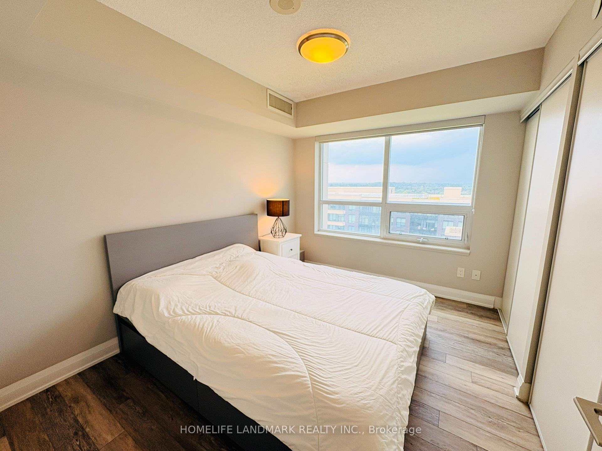 Photo 13 of Unit 1102, 15 Water Walk Drive, Markham, Unionville — HOMEH