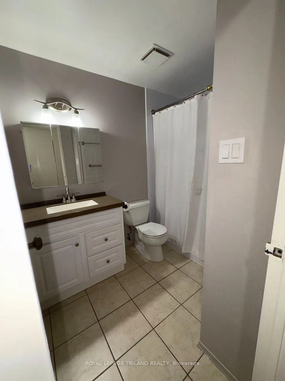 Photo 9 of Unit 310, 986 Huron Street, London, East B — HOMEH