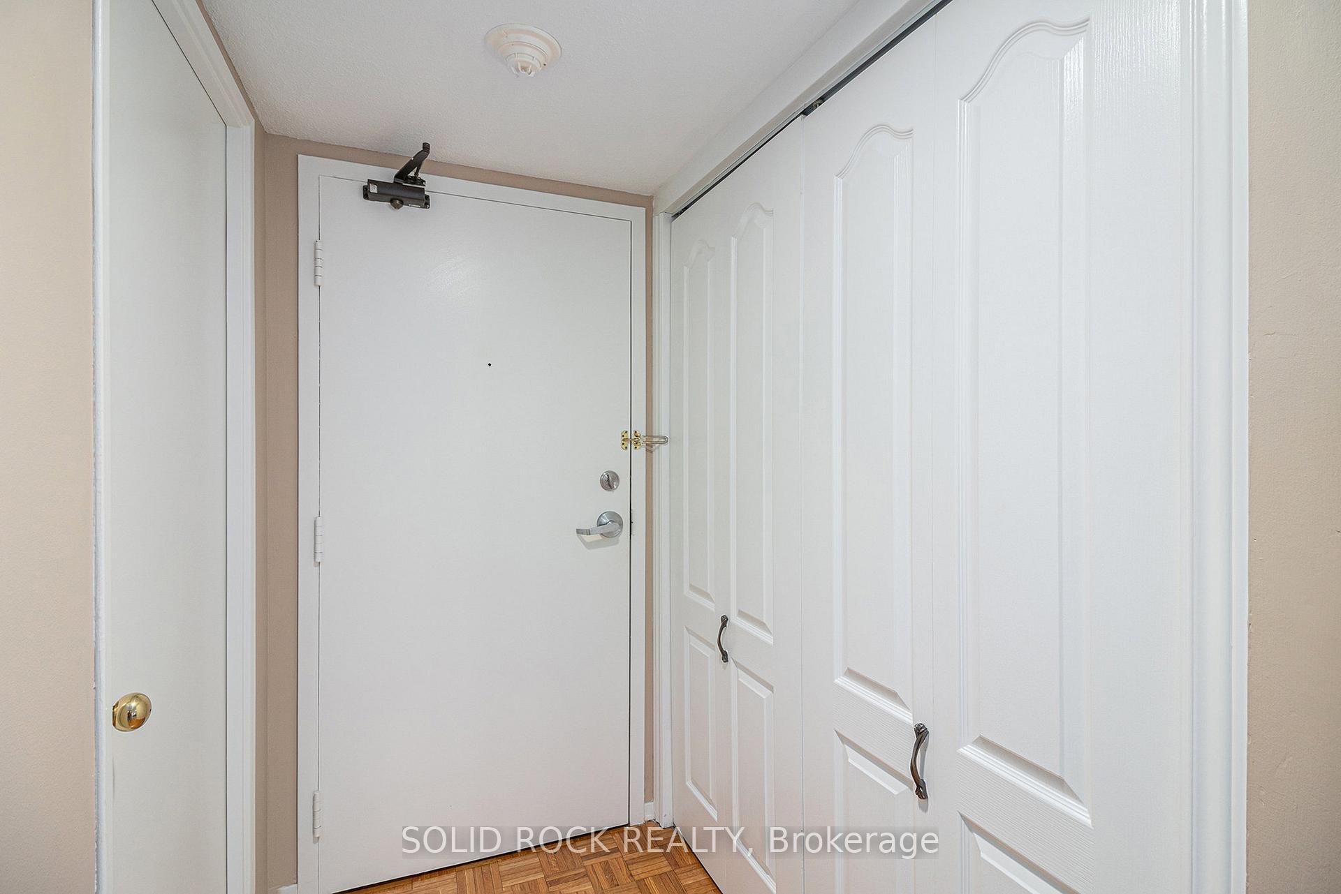 Photo 4 of Unit 1204, 475 Laurier Avenue W, Ottawa, Ottawa Centre — HOMEH