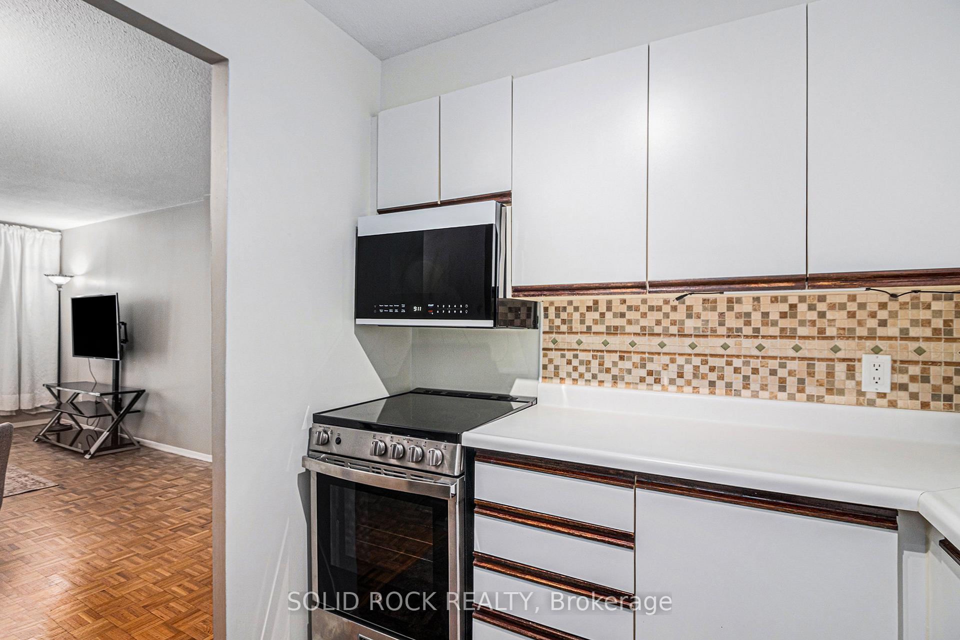 Photo 14 of Unit 1204, 475 Laurier Avenue W, Ottawa, Ottawa Centre — HOMEH