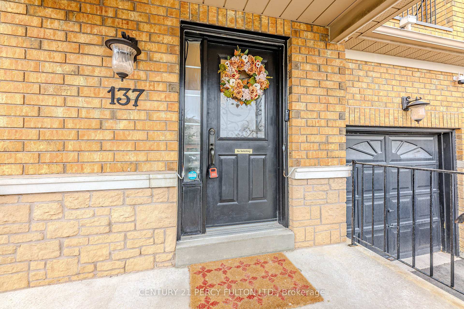 Photo 7 of 137 Blue Willow Drive, Vaughan, East Woodbridge — HOMEH
