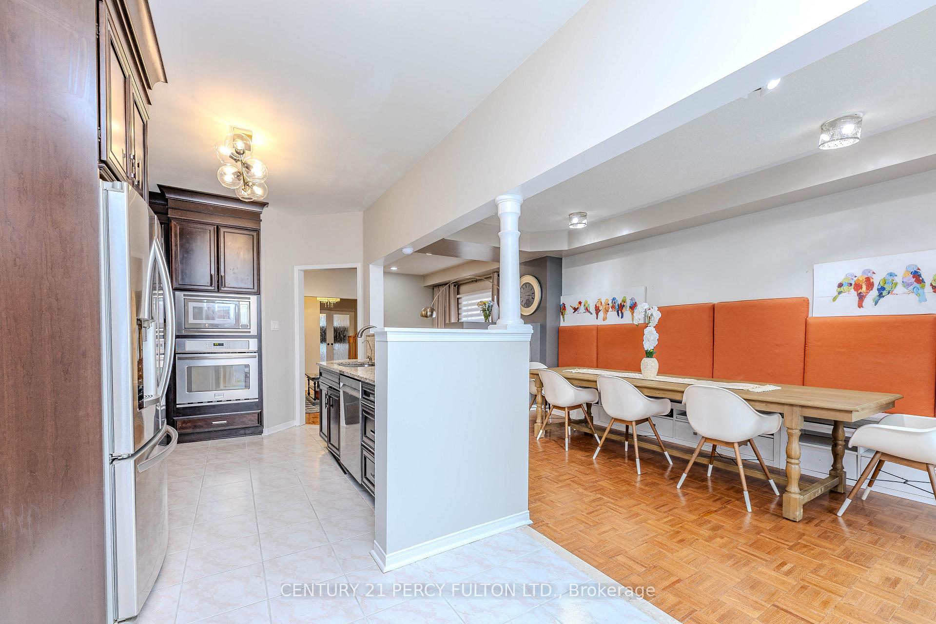 Photo 16 of 137 Blue Willow Drive, Vaughan, East Woodbridge — HOMEH