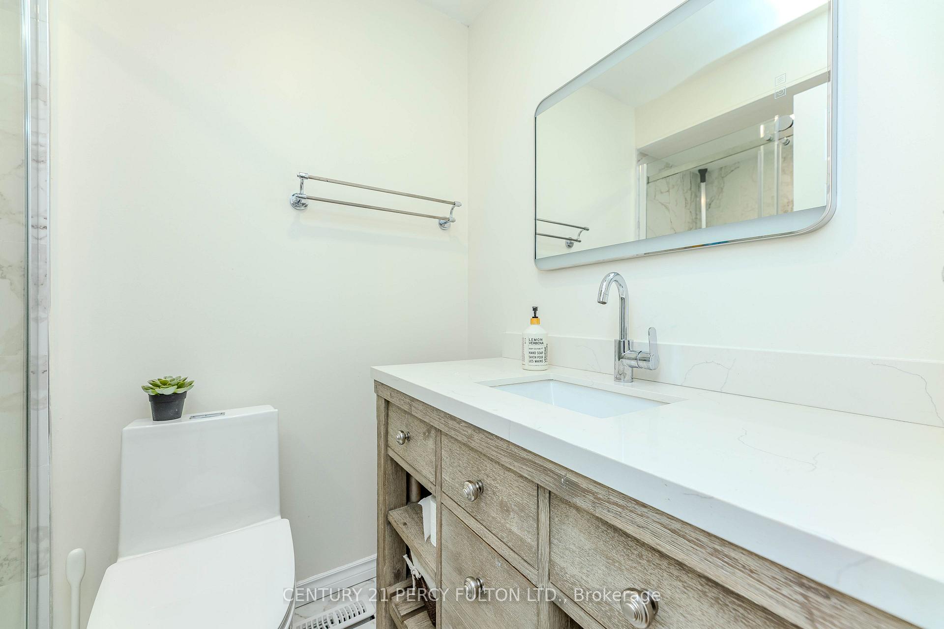 Photo 33 of 137 Blue Willow Drive, Vaughan, East Woodbridge — HOMEH