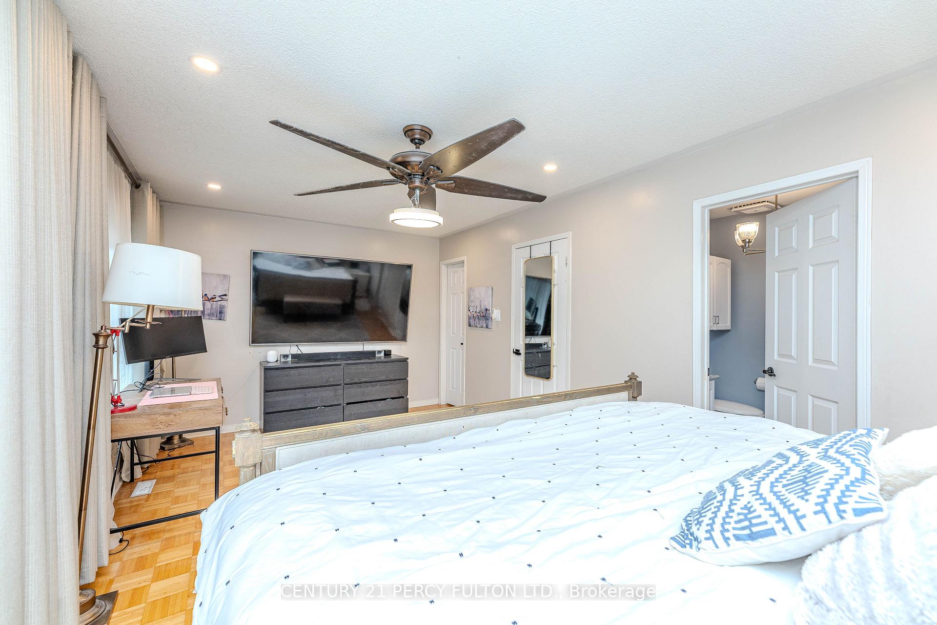 Photo 38 of 137 Blue Willow Drive, Vaughan, East Woodbridge — HOMEH