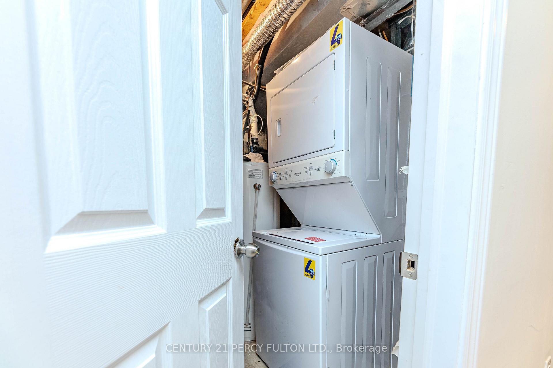 Photo 44 of 137 Blue Willow Drive, Vaughan, East Woodbridge — HOMEH