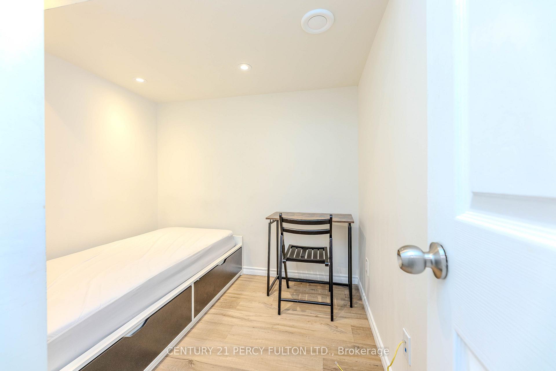 Photo 45 of 137 Blue Willow Drive, Vaughan, East Woodbridge — HOMEH