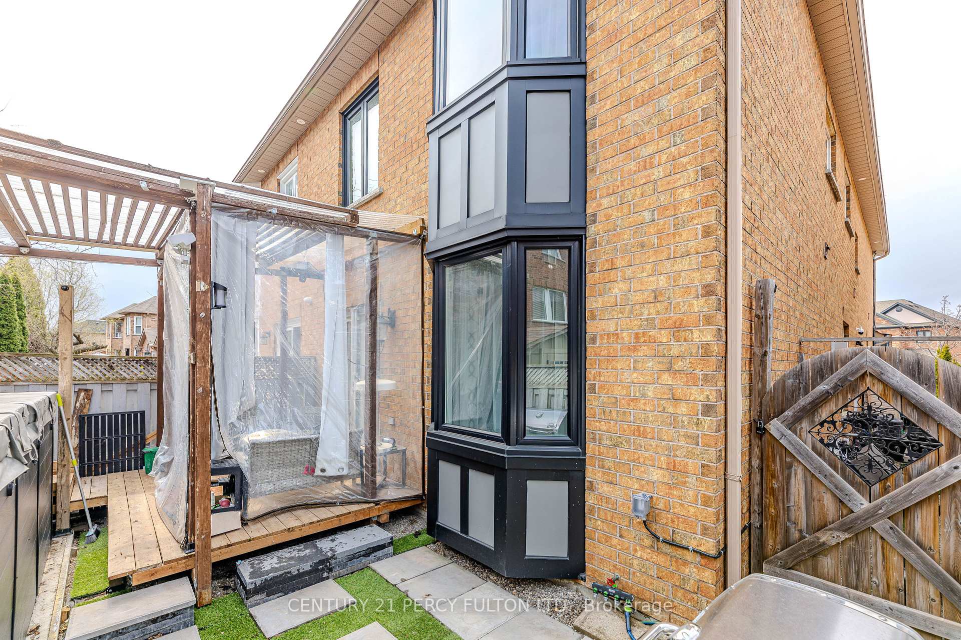 Photo 48 of 137 Blue Willow Drive, Vaughan, East Woodbridge — HOMEH