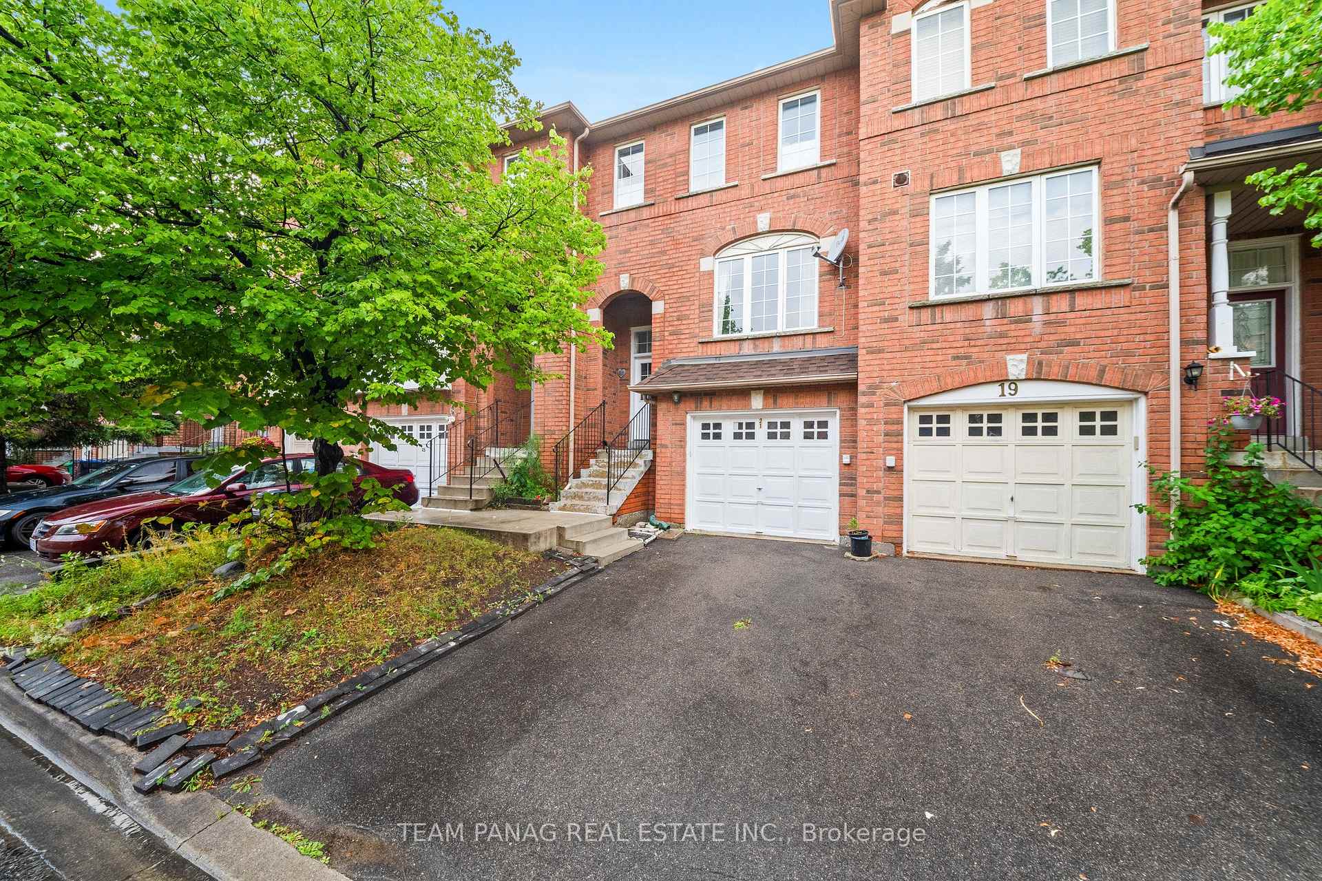 Front of Unit 21, 170 Havelock Drive