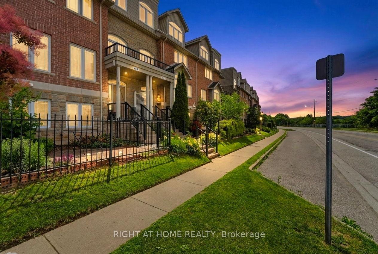 Photo of 65 Wellington South
