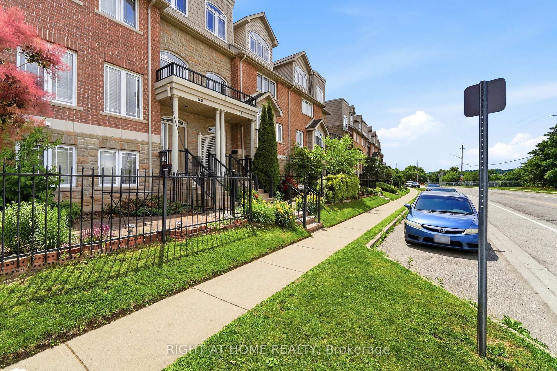 Photo 39 of 65 Wellington South, Cambridge, East Galt — HOMEH