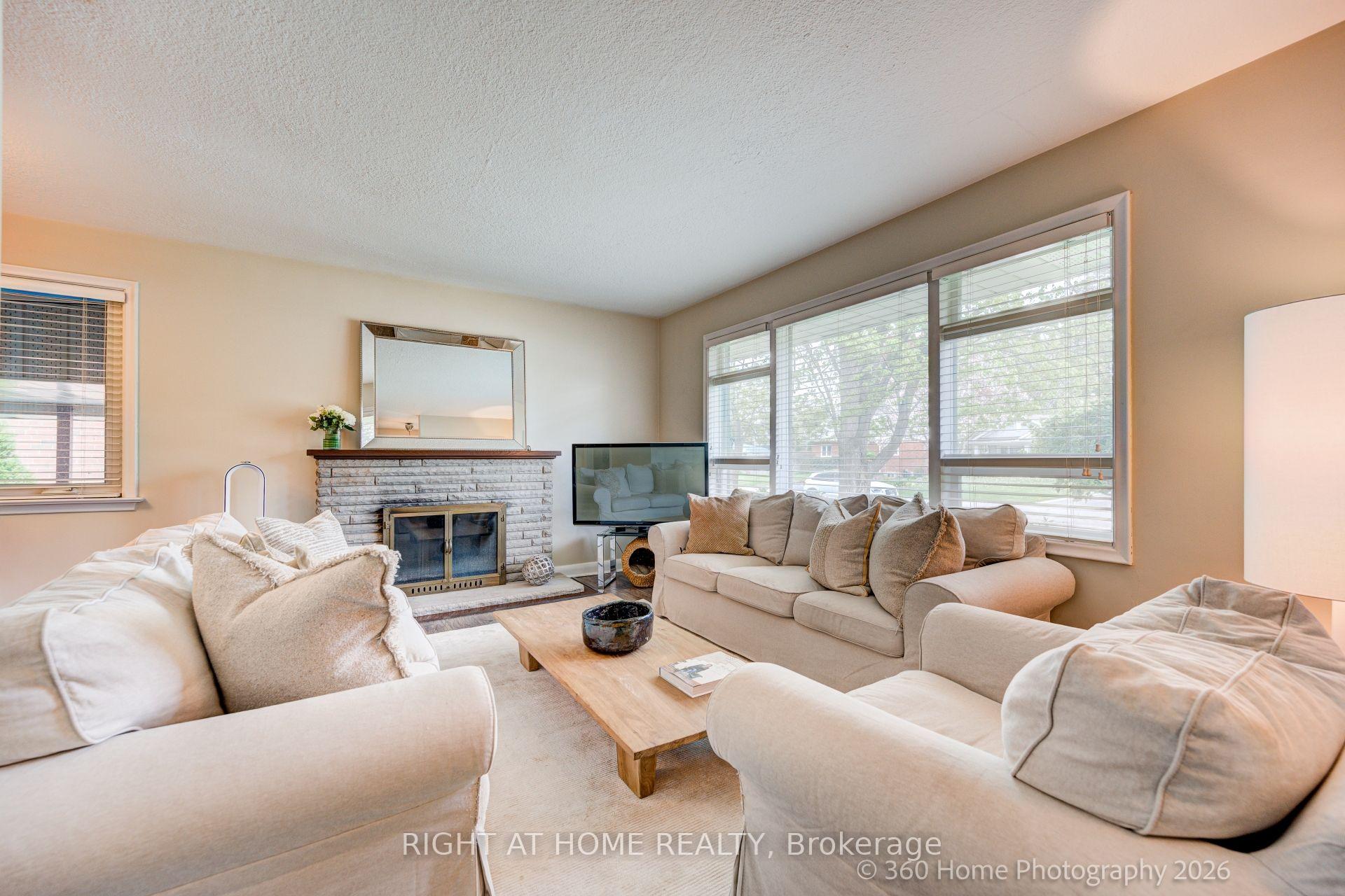 Photo 6 of 1493 Constance Drive, Oakville, Morrison — HOMEH