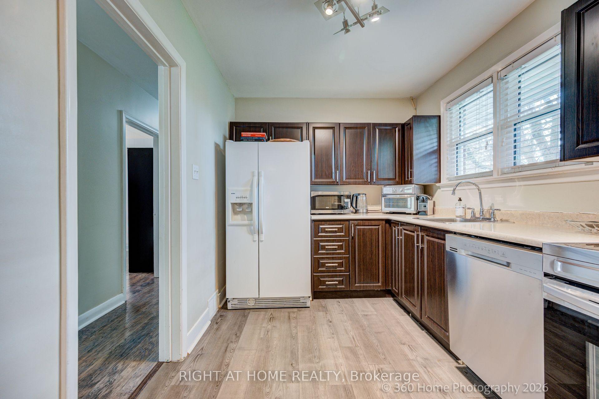 Photo 14 of 1493 Constance Drive, Oakville, Morrison — HOMEH