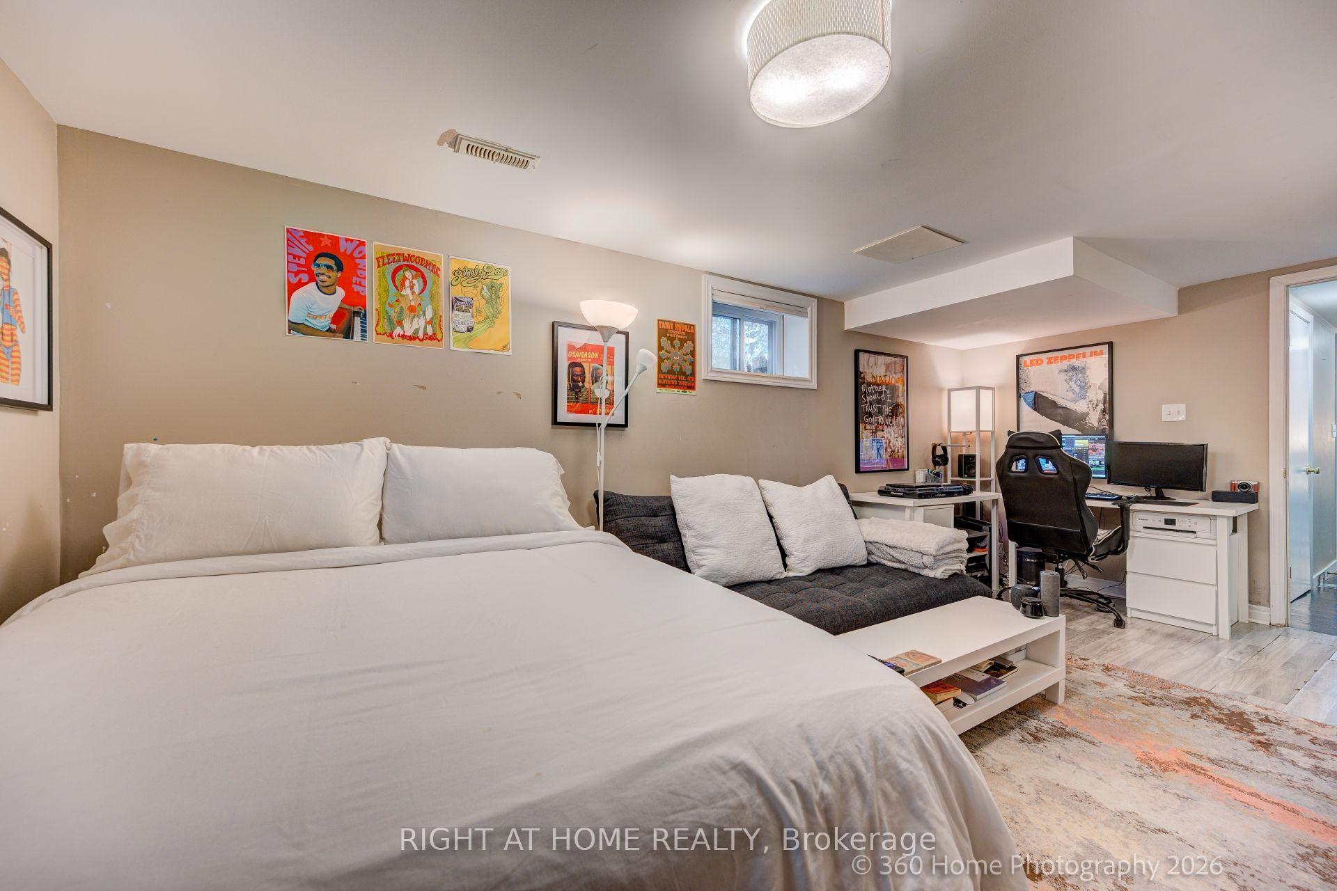Photo 25 of 1493 Constance Drive, Oakville, Morrison — HOMEH