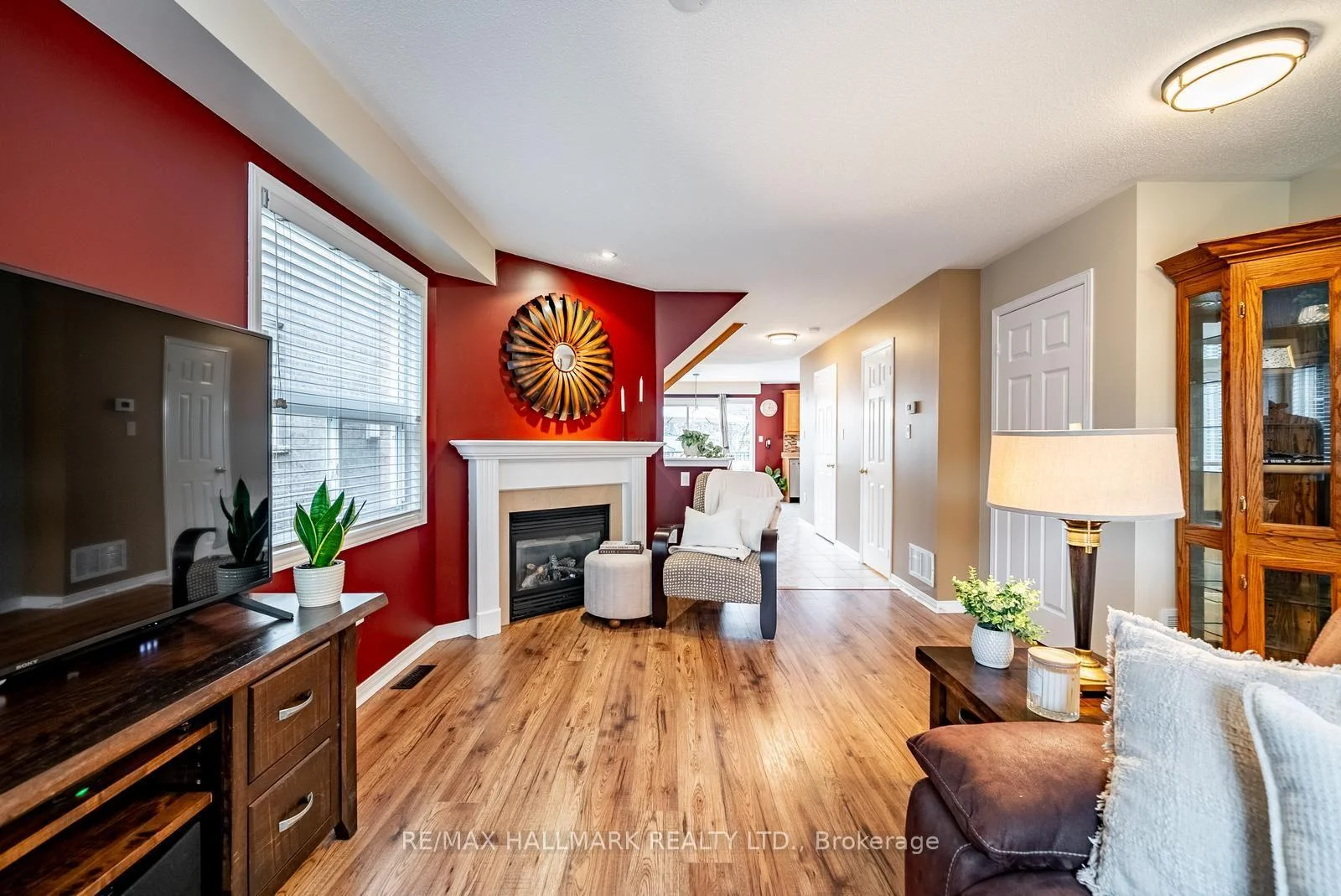 Photo 13 of 25 Starr Crescent, Aurora, Bayview Northeast — HOMEH