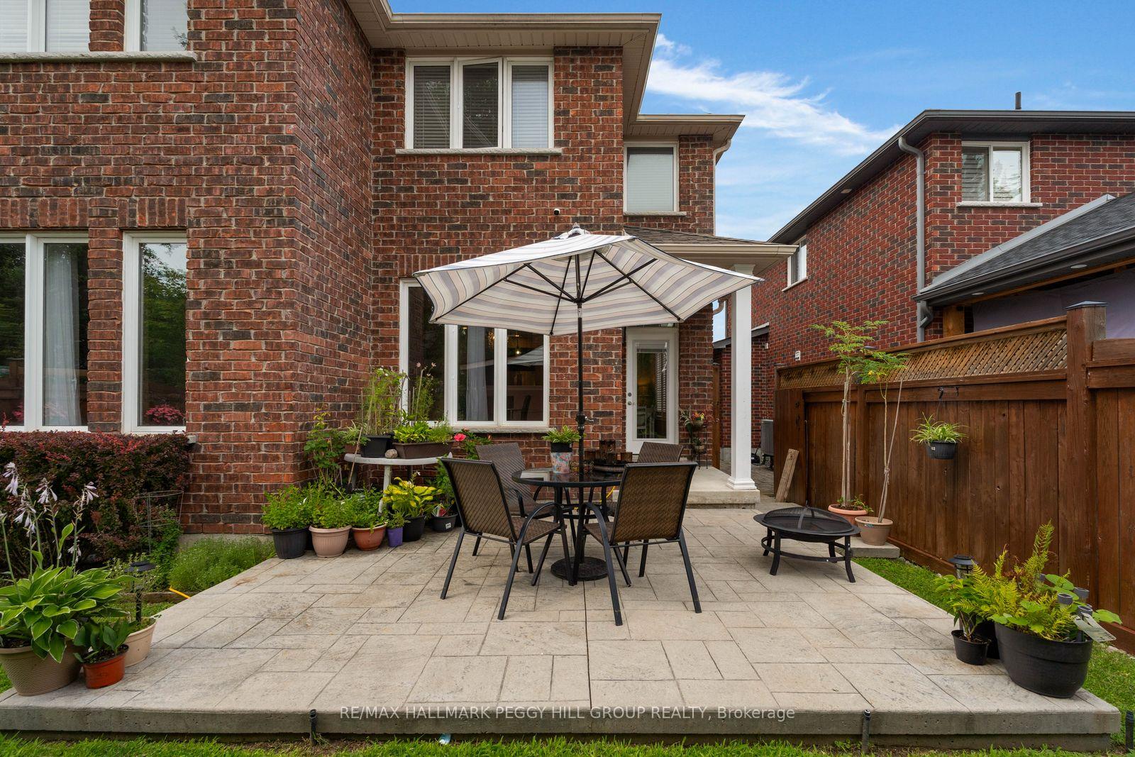 Photo 19 of 77 Graihawk Drive, Barrie, Ardagh — HOMEH