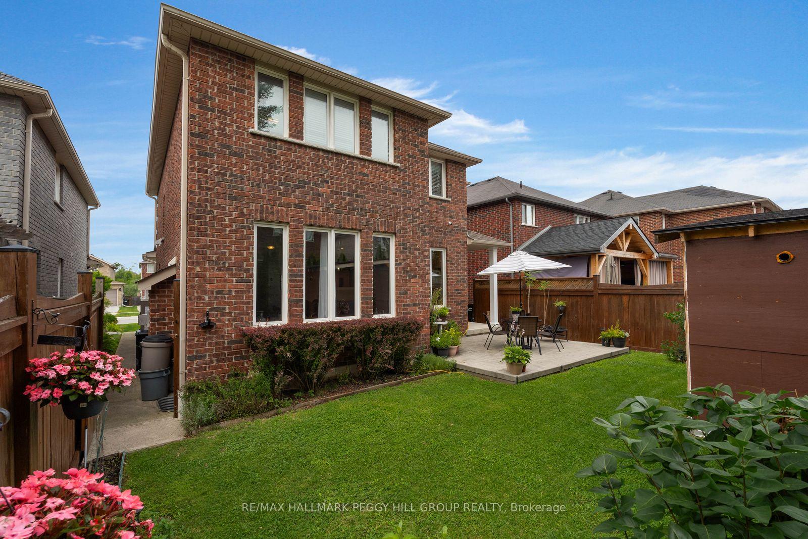 Photo 20 of 77 Graihawk Drive, Barrie, Ardagh — HOMEH