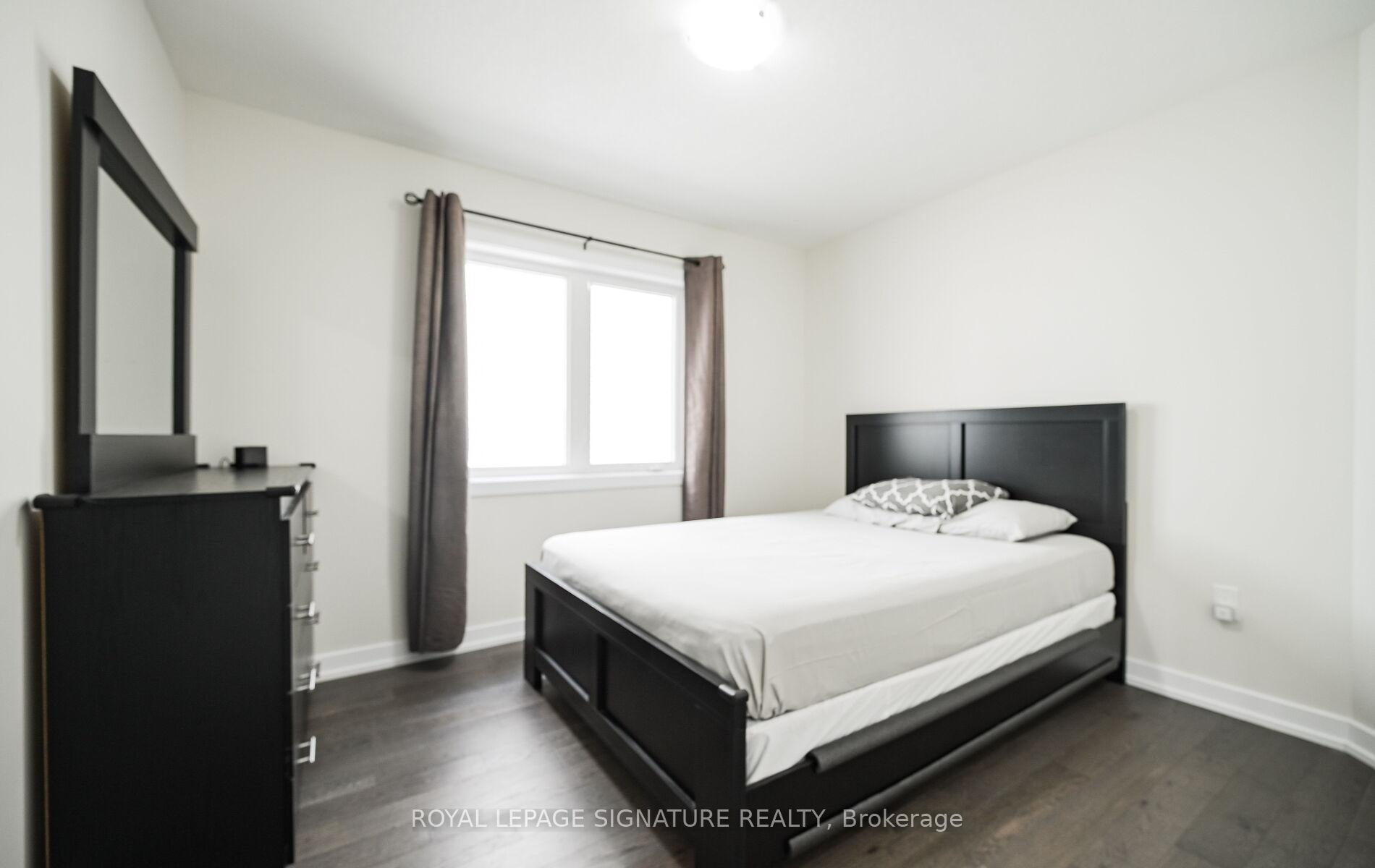 Photo 19 of 56 Lilac Circle, Haldimand — HOMEH