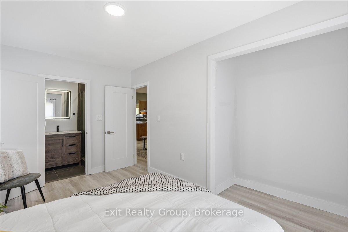 Photo 15 of 24 Wilkins Street, Belleville, Thurlow Ward — HOMEH