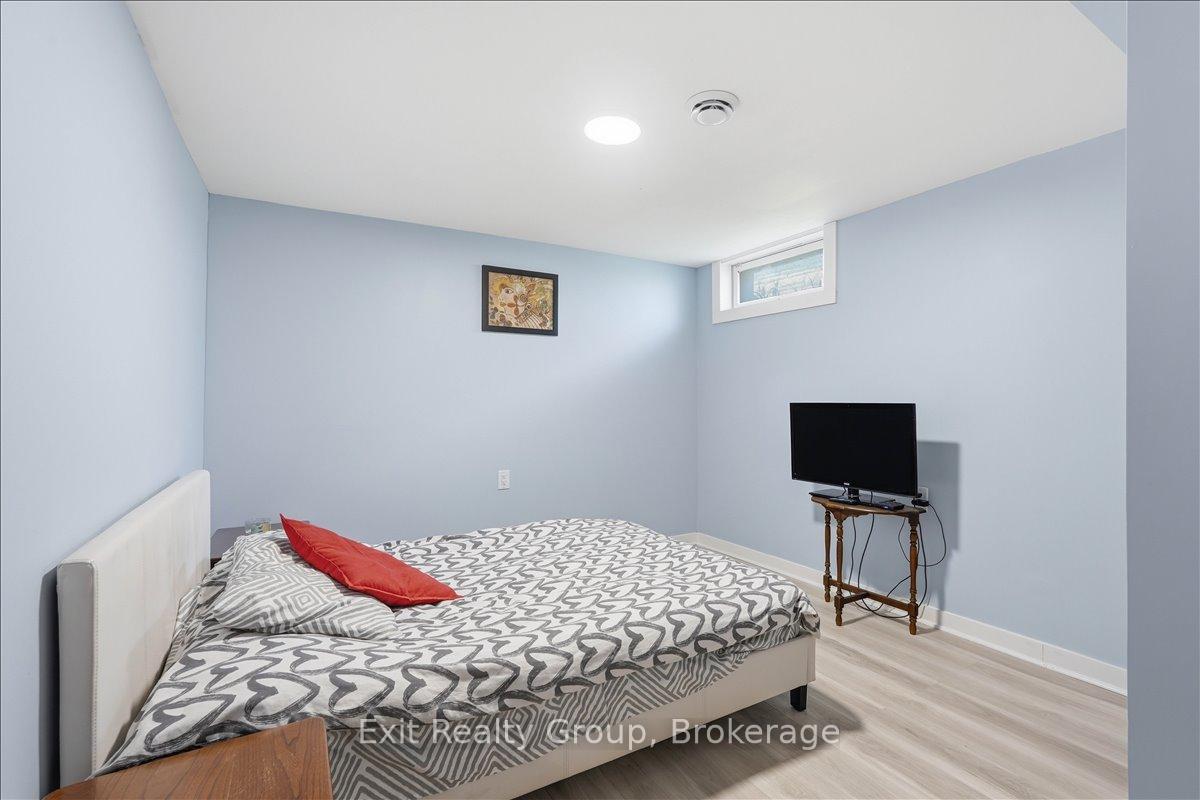 Photo 28 of 24 Wilkins Street, Belleville, Thurlow Ward — HOMEH