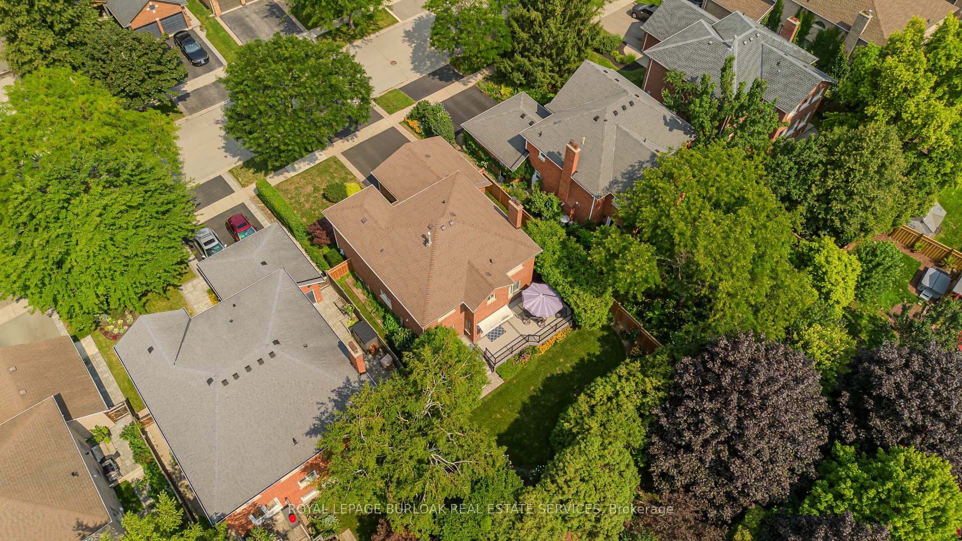 Photo 2 of 1238 Sable Drive, Burlington, Brant — HOMEH
