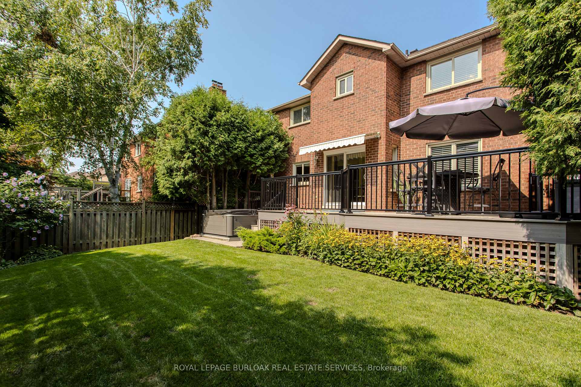 Photo 4 of 1238 Sable Drive, Burlington, Brant — HOMEH