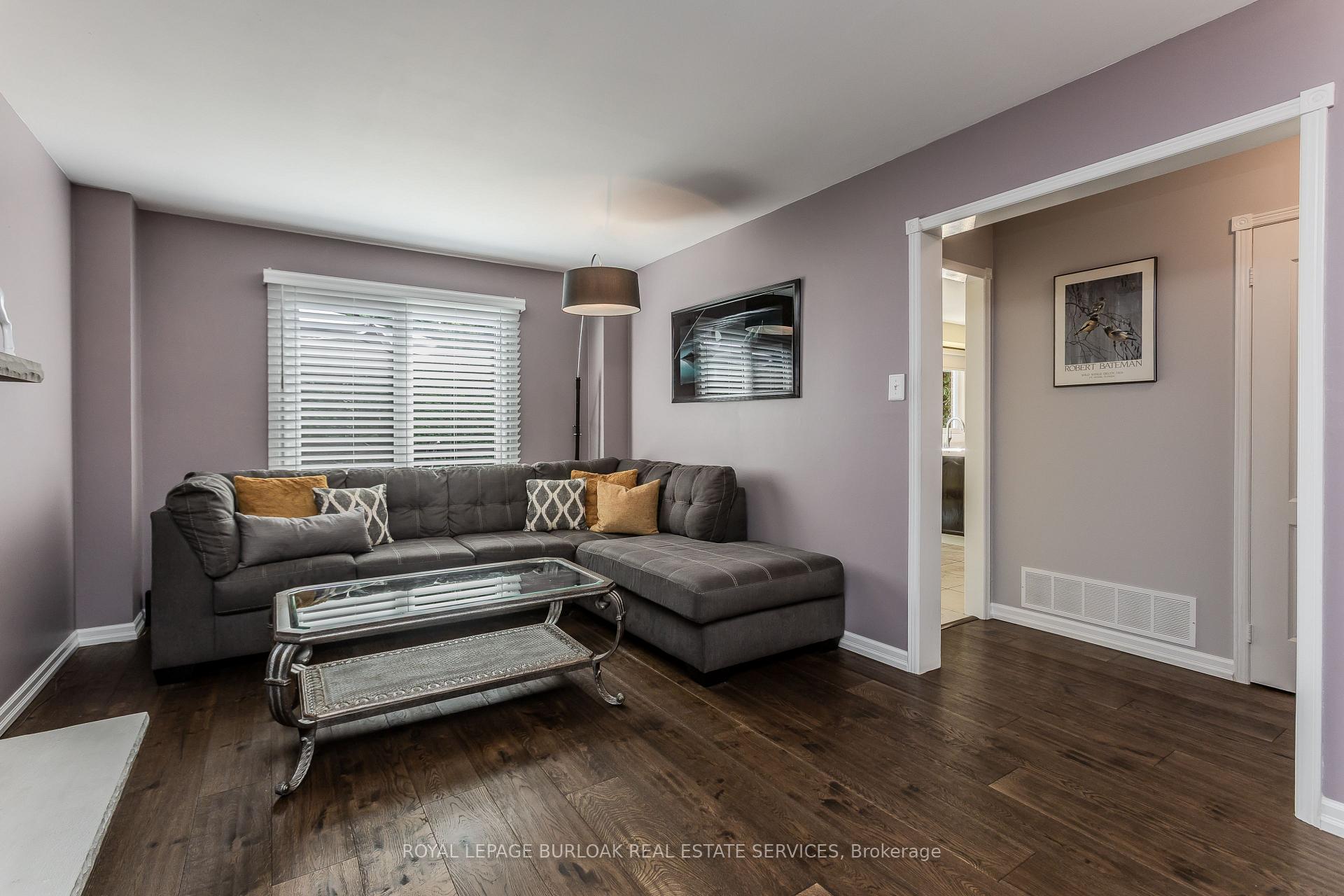 Photo 13 of 1238 Sable Drive, Burlington, Brant — HOMEH