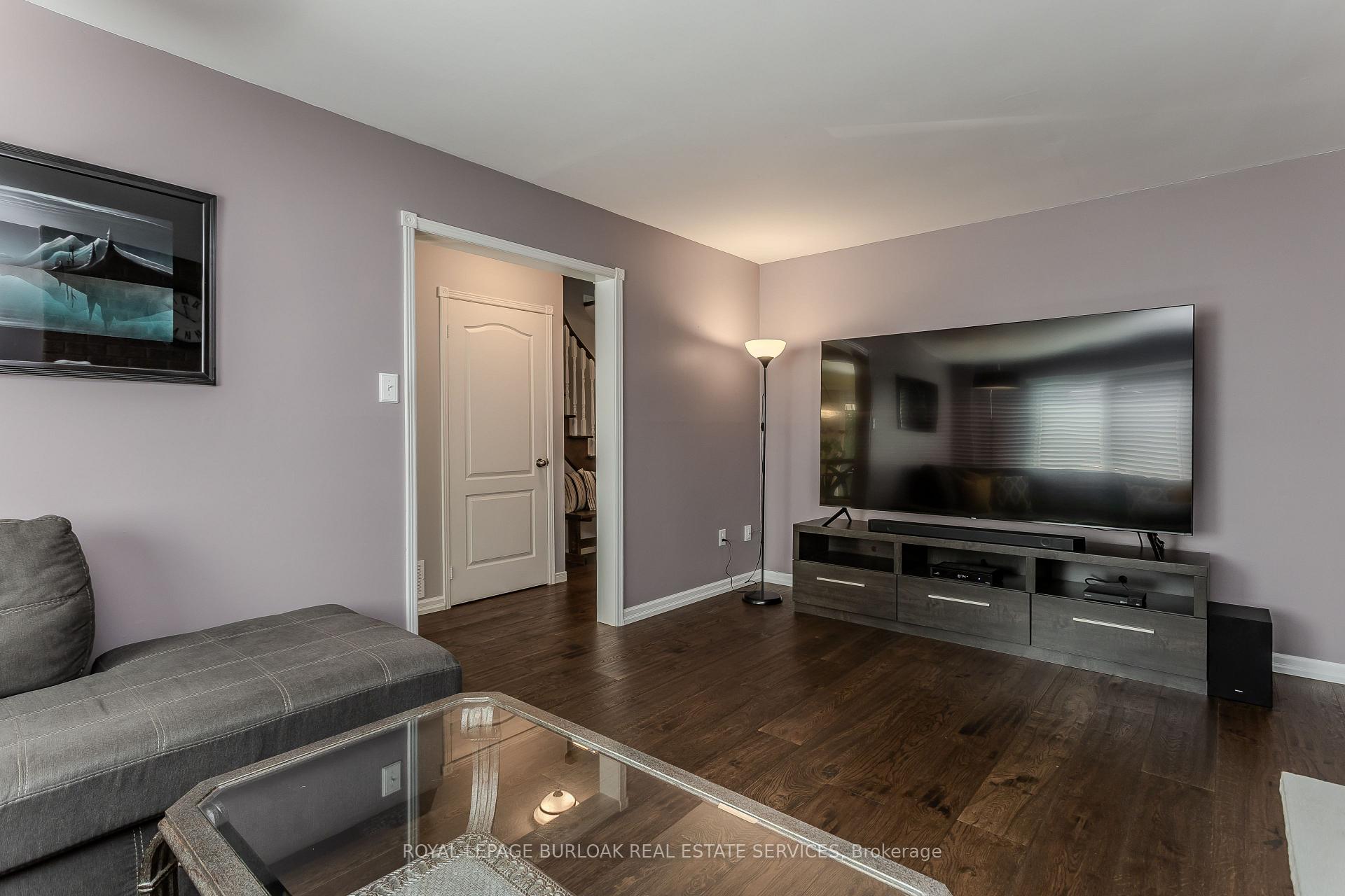 Photo 14 of 1238 Sable Drive, Burlington, Brant — HOMEH