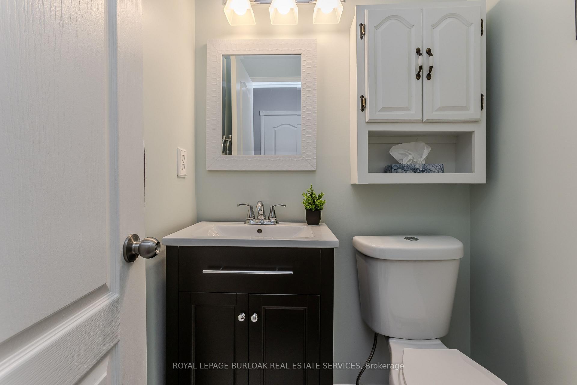 Photo 15 of 1238 Sable Drive, Burlington, Brant — HOMEH