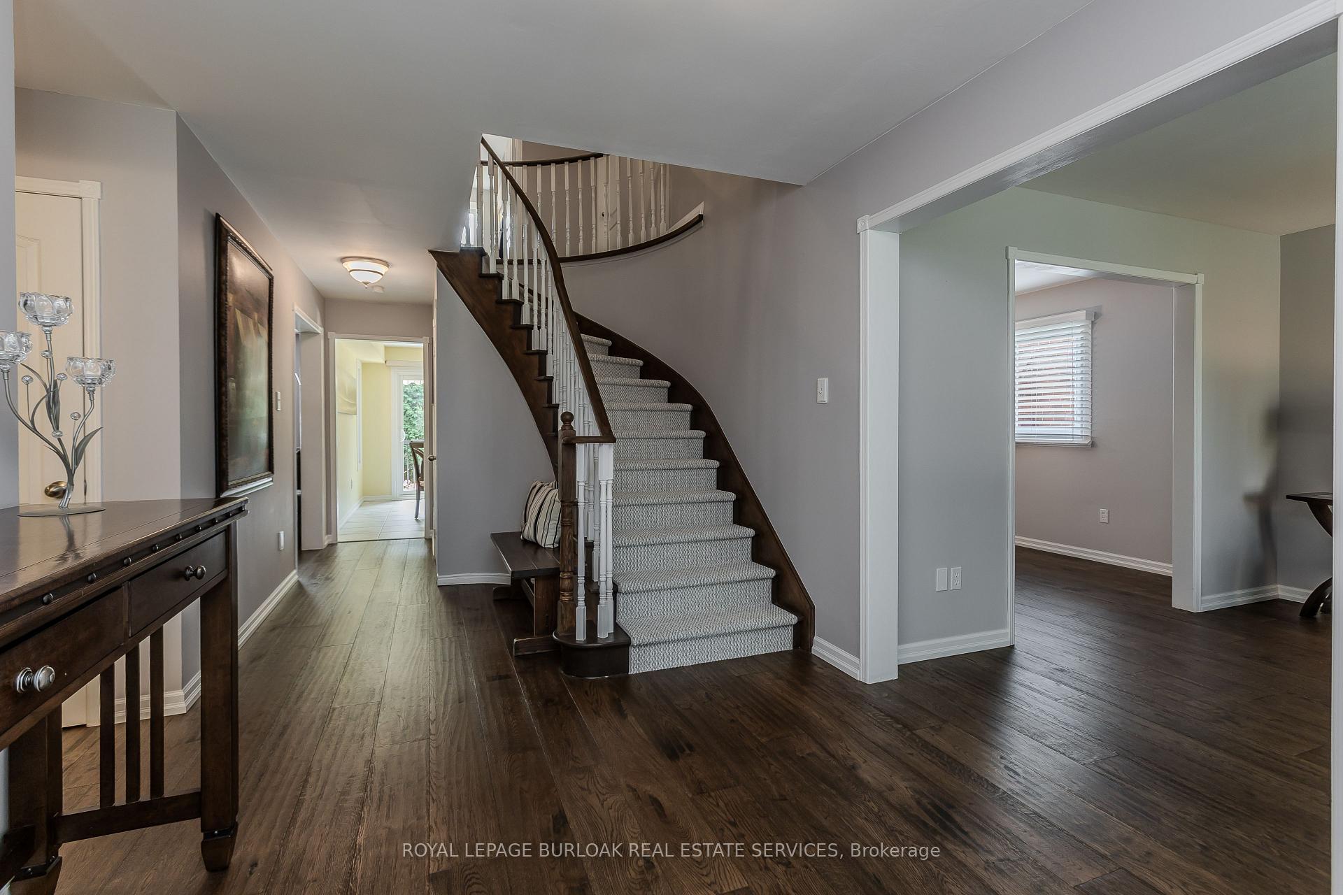 Photo 16 of 1238 Sable Drive, Burlington, Brant — HOMEH