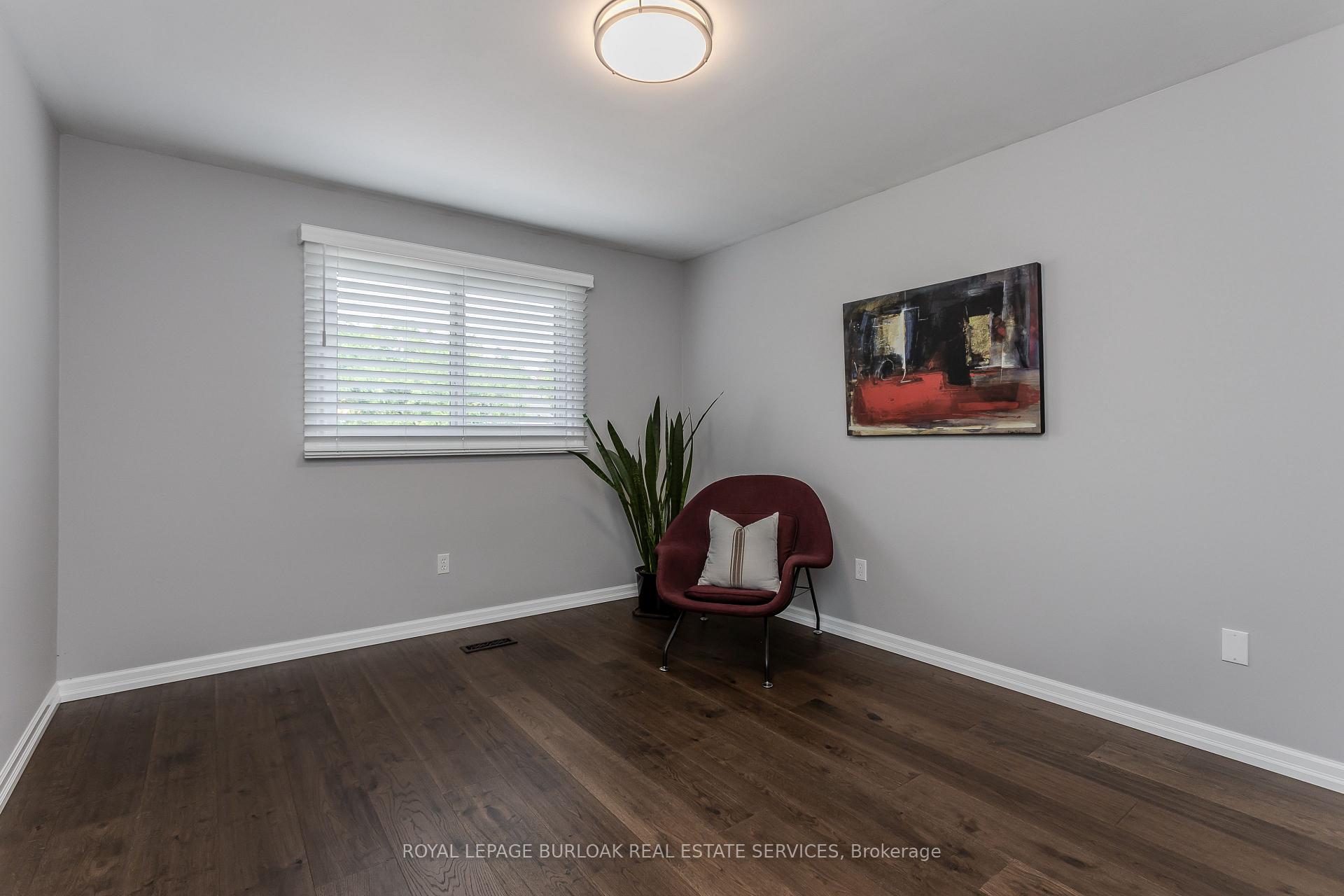 Photo 23 of 1238 Sable Drive, Burlington, Brant — HOMEH