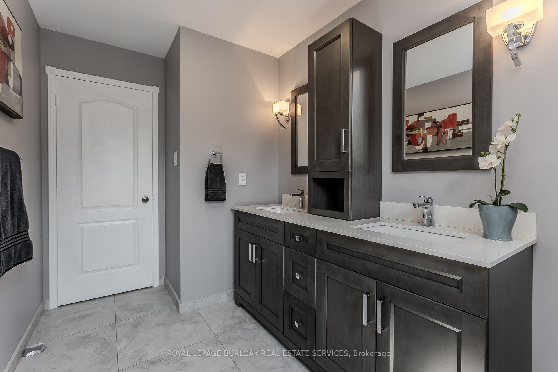 Photo 24 of 1238 Sable Drive, Burlington, Brant — HOMEH