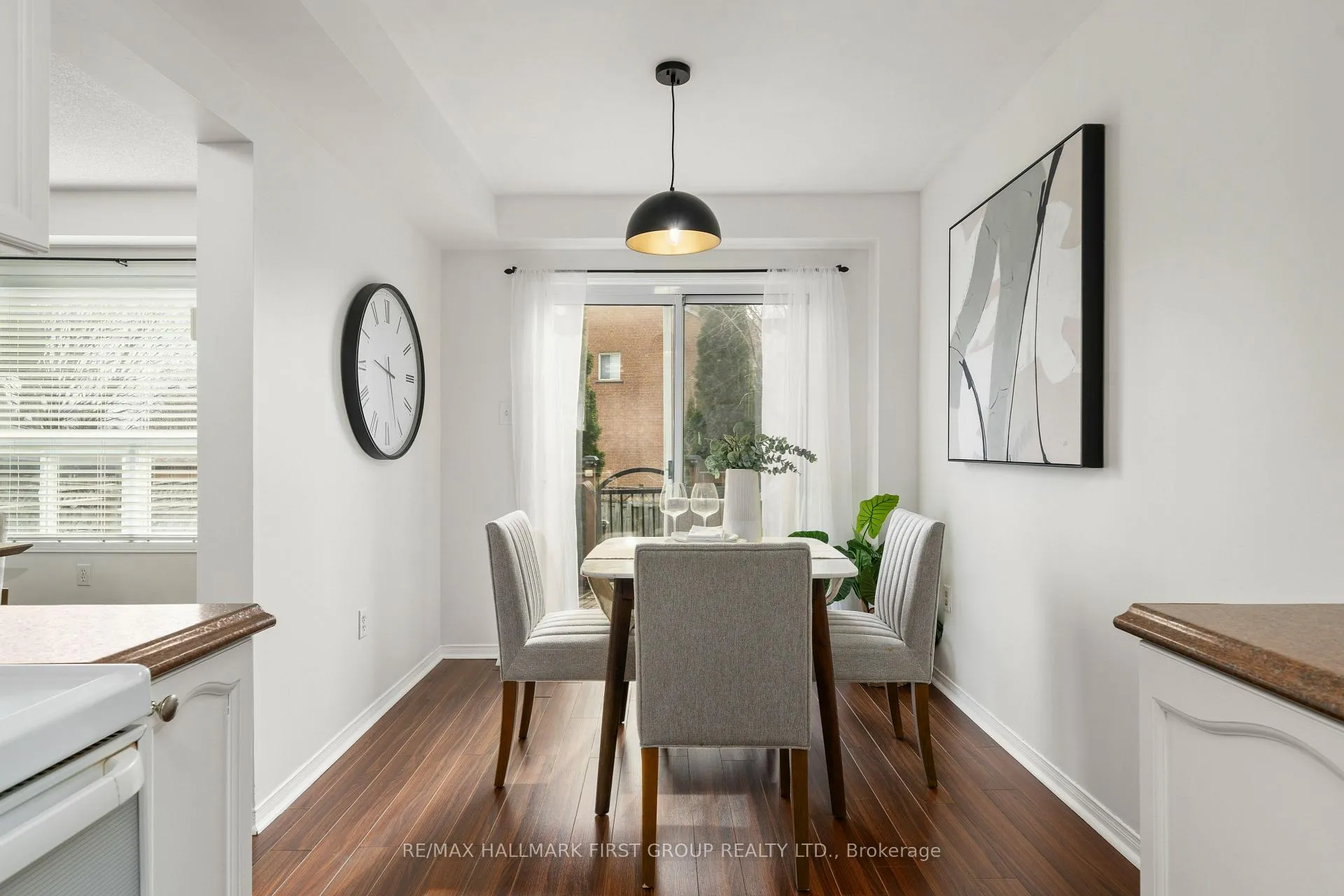 Photo 13 of 72 Landerville Lane, Clarington, Bowmanville — HOMEH