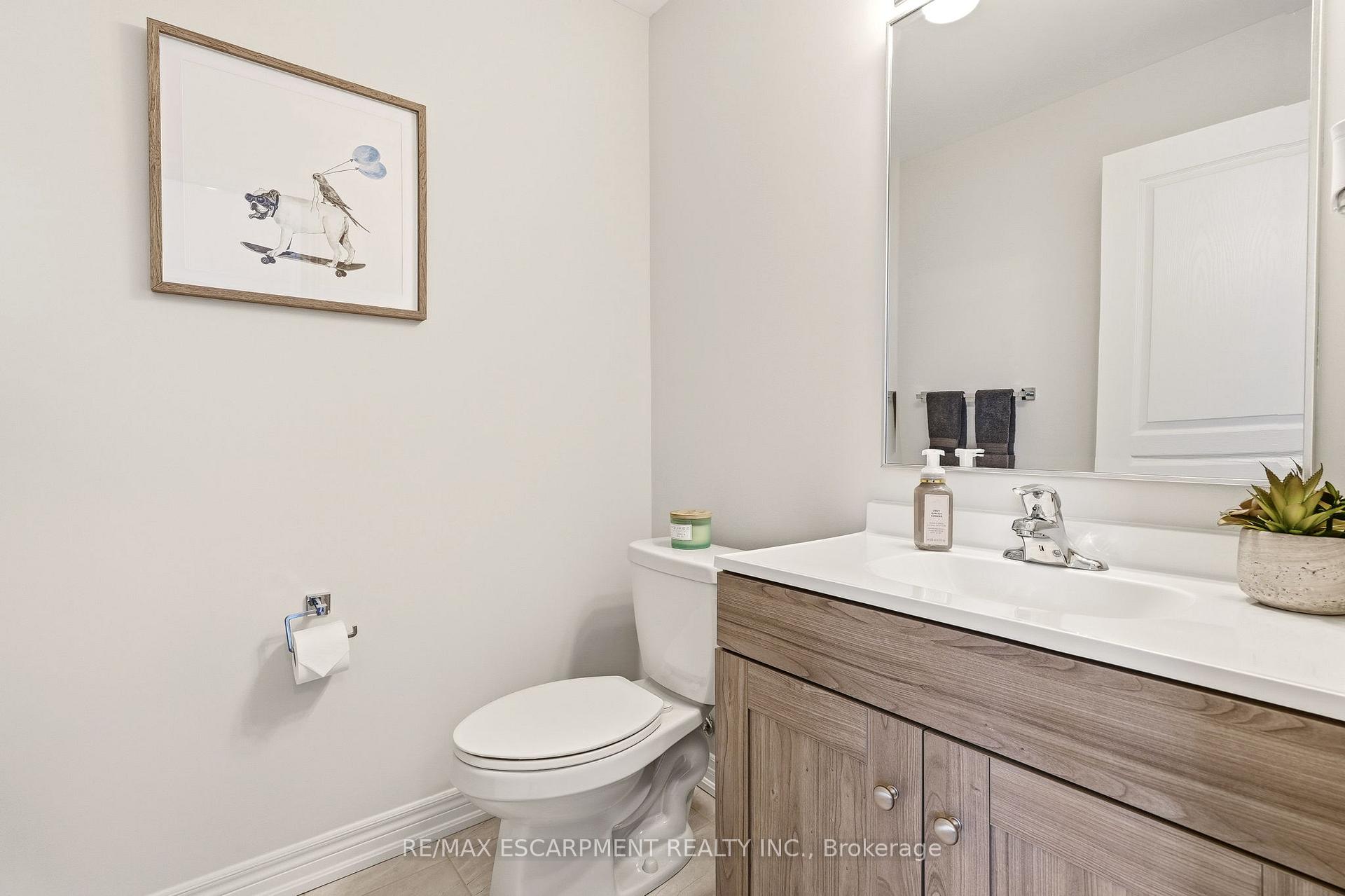 Photo 15 of Unit 39, 4171 Palermo Common, Burlington, Shoreacres — HOMEH