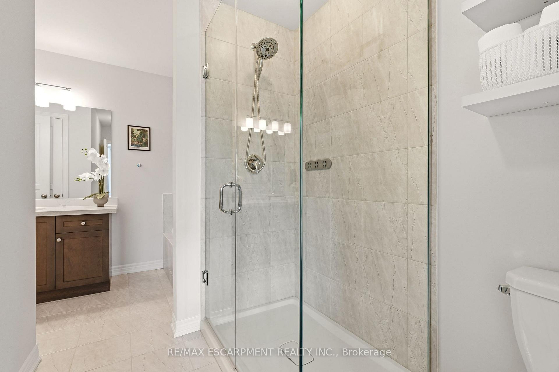 Photo 25 of Unit 39, 4171 Palermo Common, Burlington, Shoreacres — HOMEH