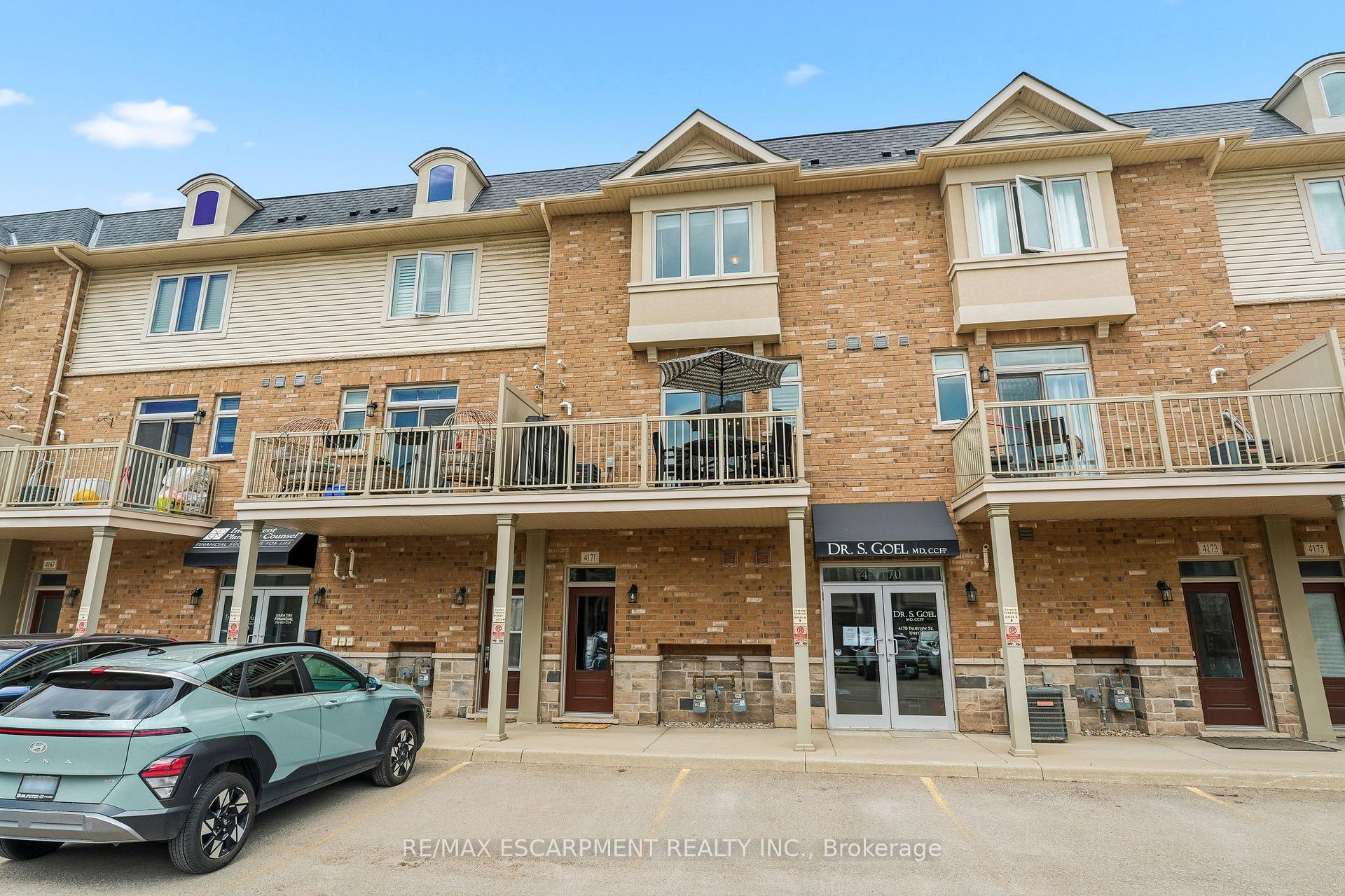 Photo 31 of Unit 39, 4171 Palermo Common, Burlington, Shoreacres — HOMEH