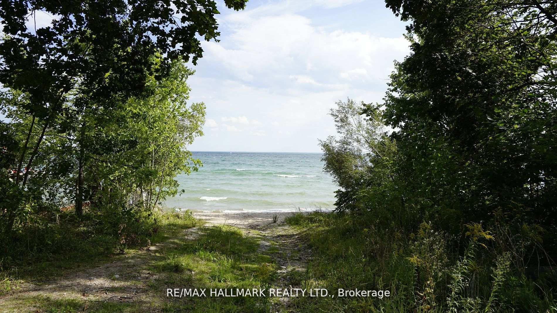 Photo 27 of 26 Lakeshore Road W, Oro-Medonte, Rural Oro-Medonte — HOMEH