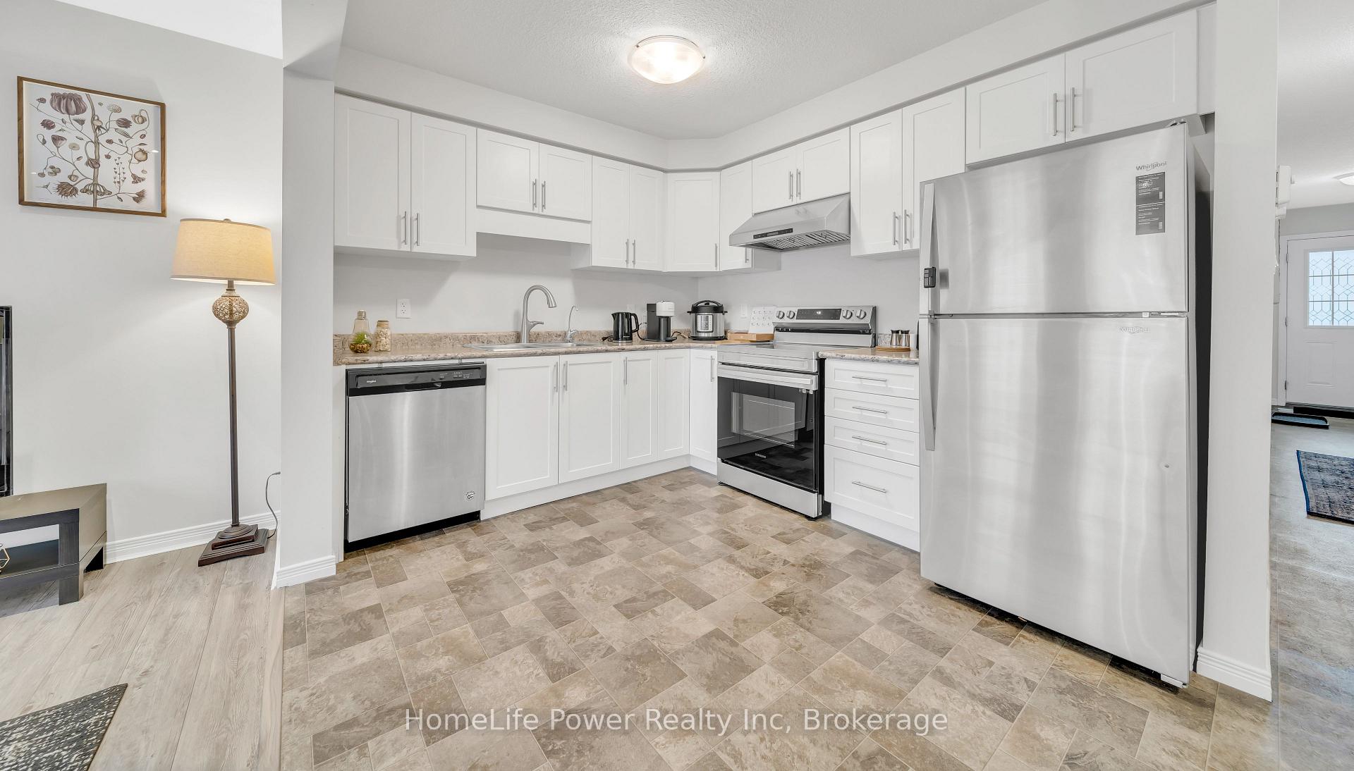 Photo 5 of Unit 13, 50 Pinnacle Drive, Kitchener, Lower Doon — HOMEH