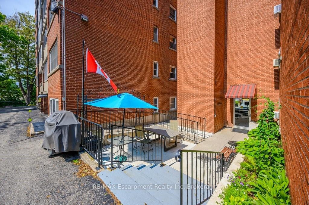 Photo 36 of Unit 201, 9 Grant Boulevard, Hamilton, Dundas — HOMEH
