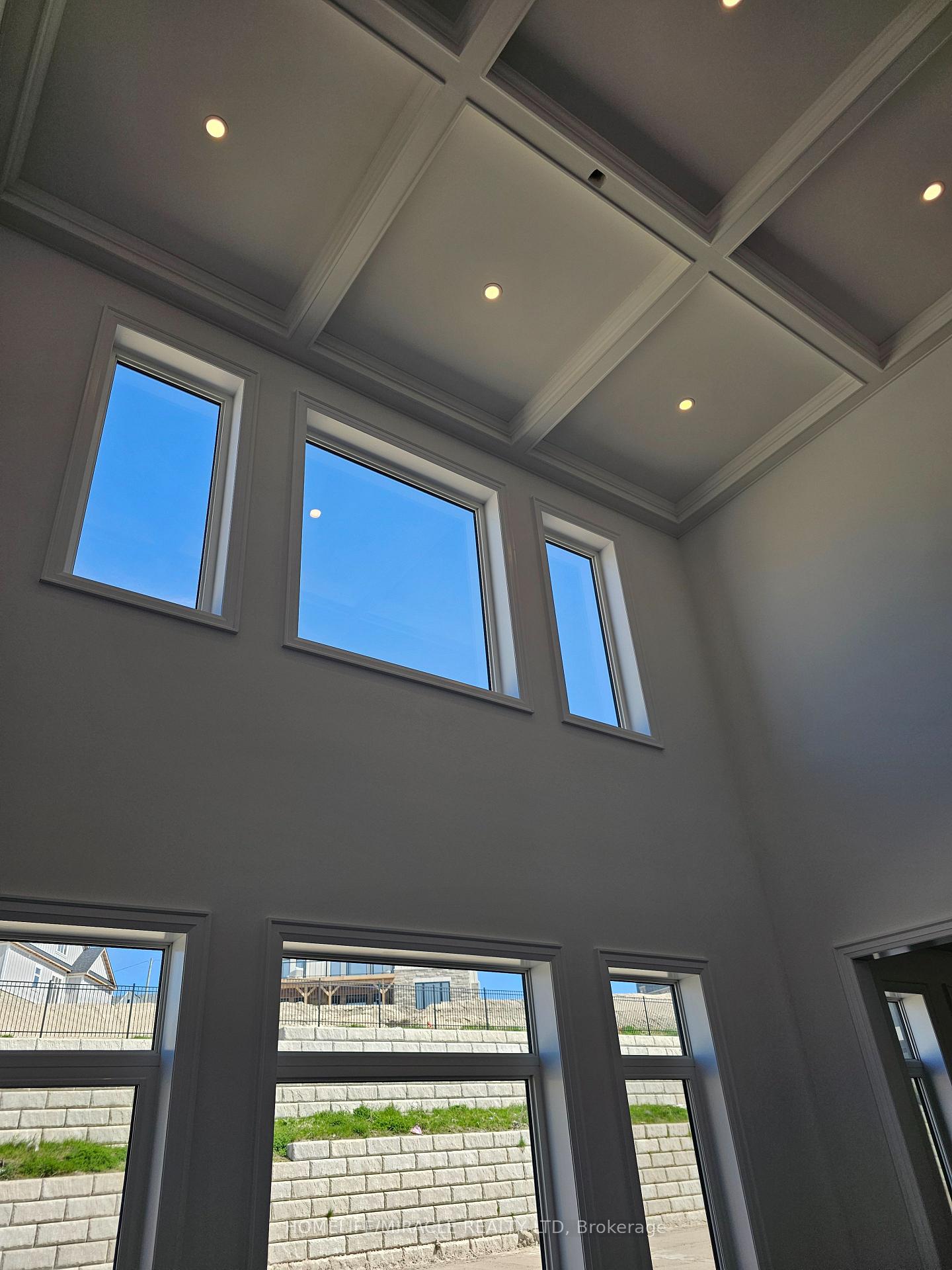 Photo 10 of 30 Pearsall Place, Oro-Medonte, Rural Oro-Medonte — HOMEH