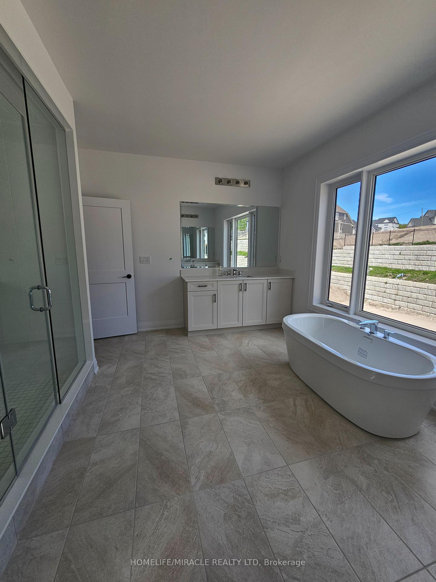 Photo 46 of 30 Pearsall Place, Oro-Medonte, Rural Oro-Medonte — HOMEH