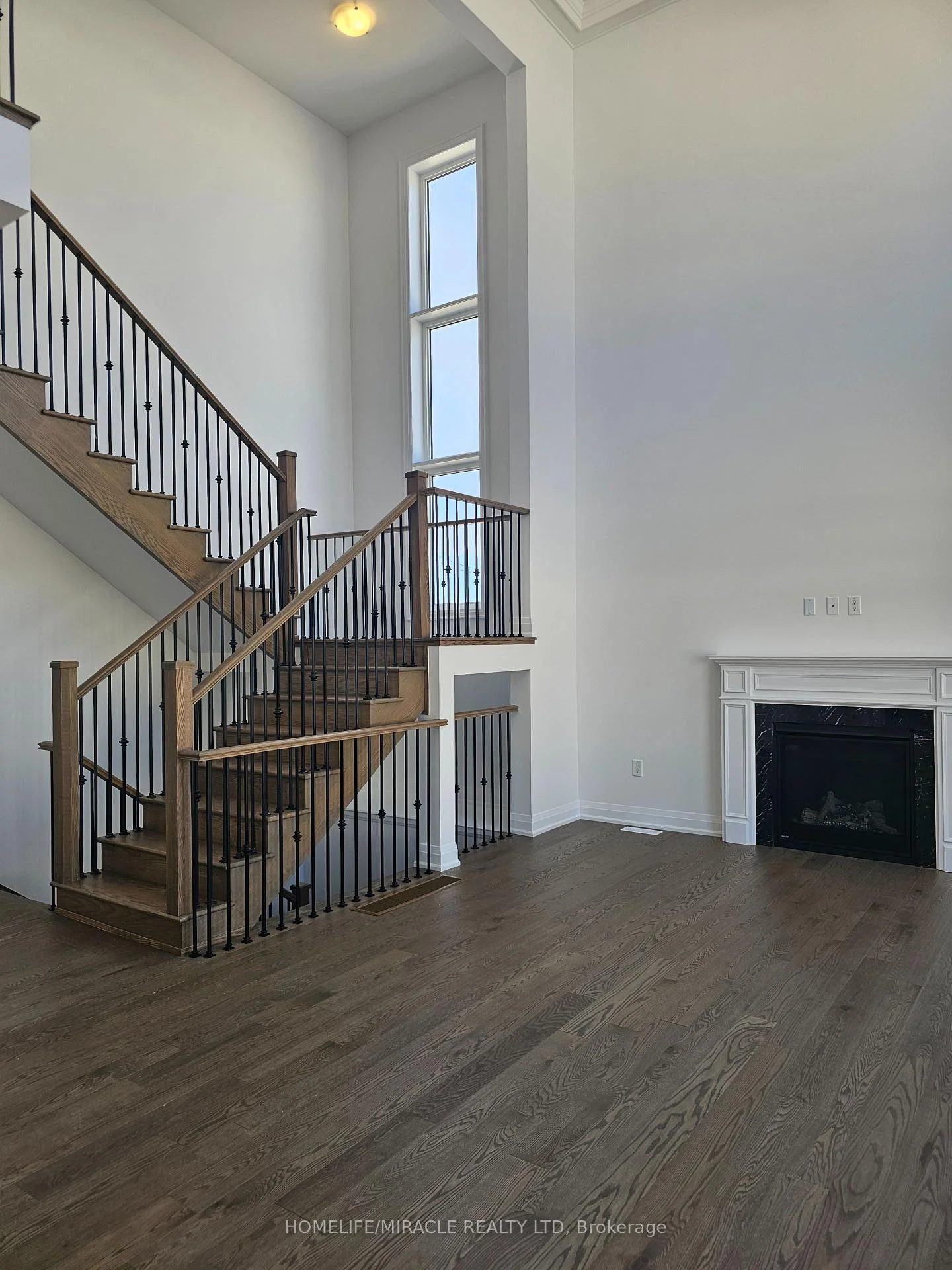 Photo 16 of 30 Pearsall Place, Oro-Medonte, Rural Oro-Medonte — HOMEH
