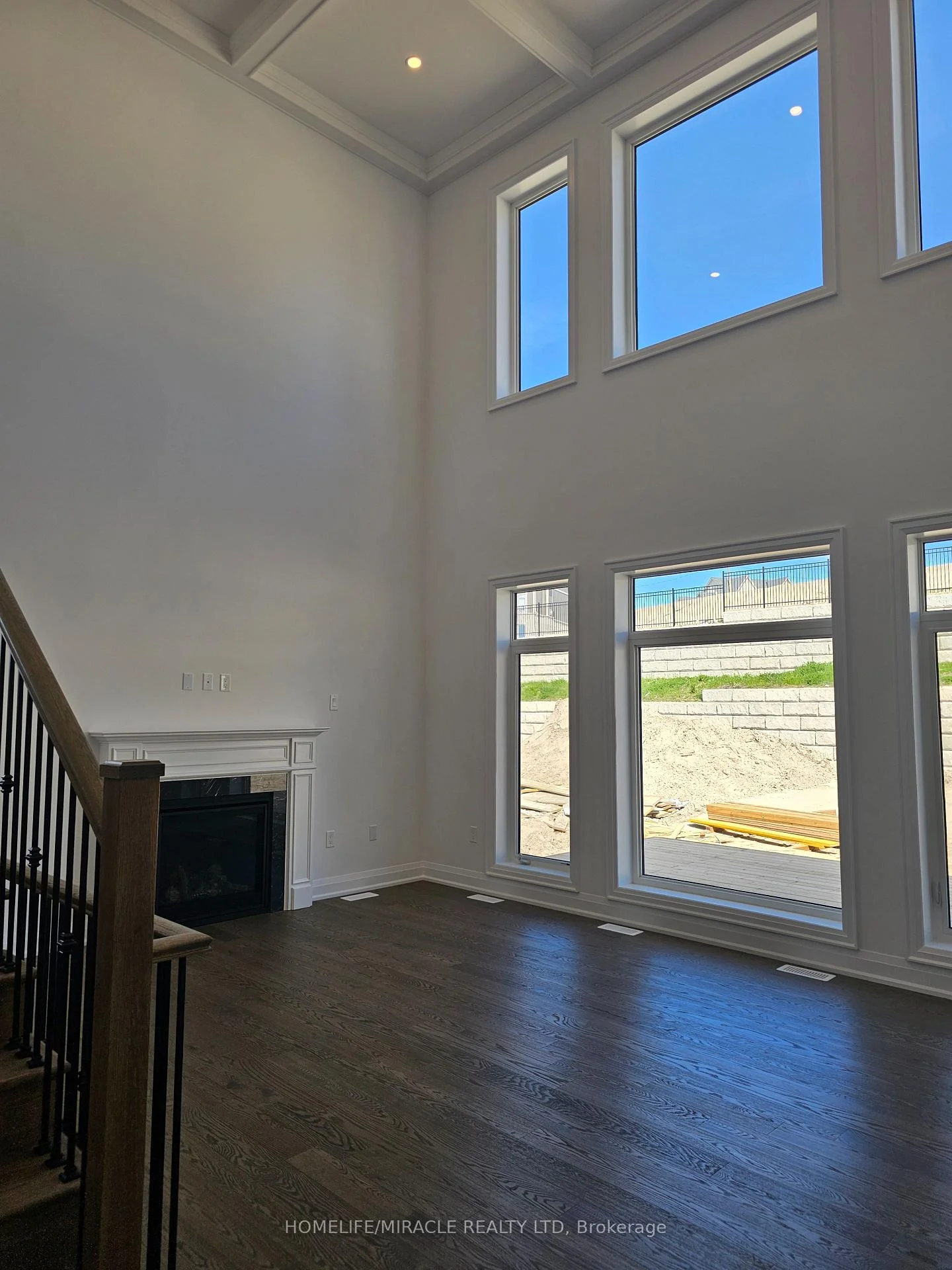 Photo 22 of 30 Pearsall Place, Oro-Medonte, Rural Oro-Medonte — HOMEH