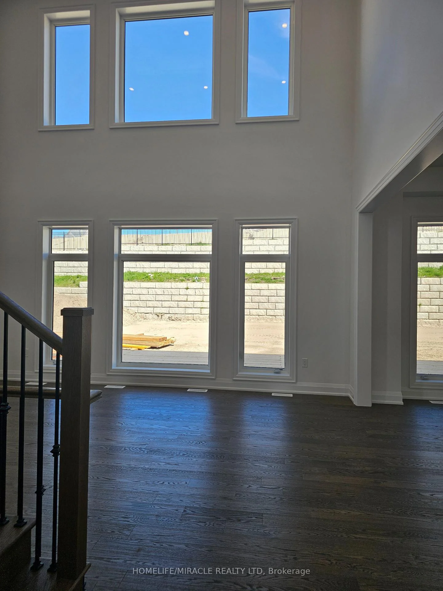 Photo 23 of 30 Pearsall Place, Oro-Medonte, Rural Oro-Medonte — HOMEH