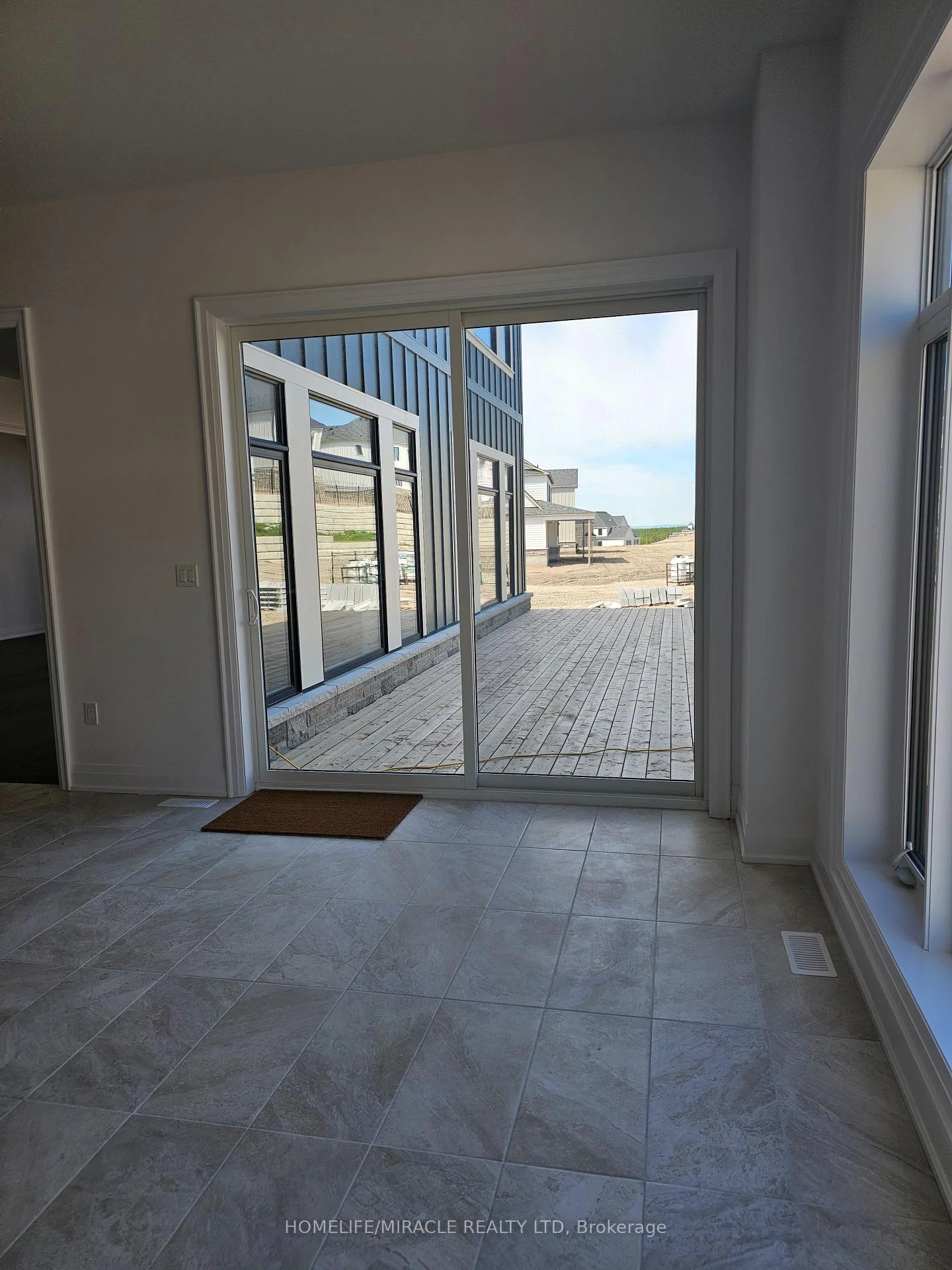 Photo 50 of 30 Pearsall Place, Oro-Medonte, Rural Oro-Medonte — HOMEH