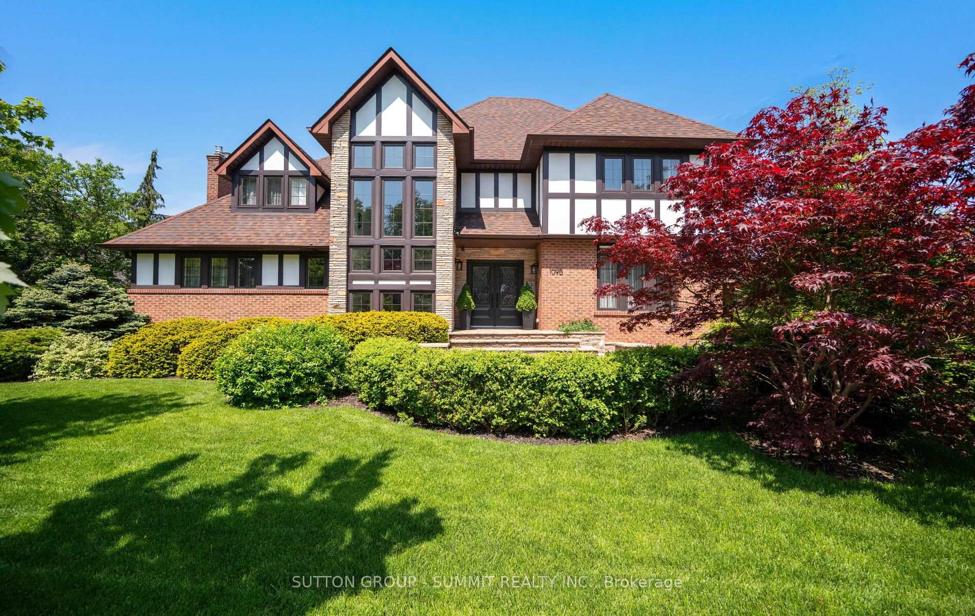 Photo 4 of 1095 Geran Crescent, Mississauga, Sheridan — HOMEH