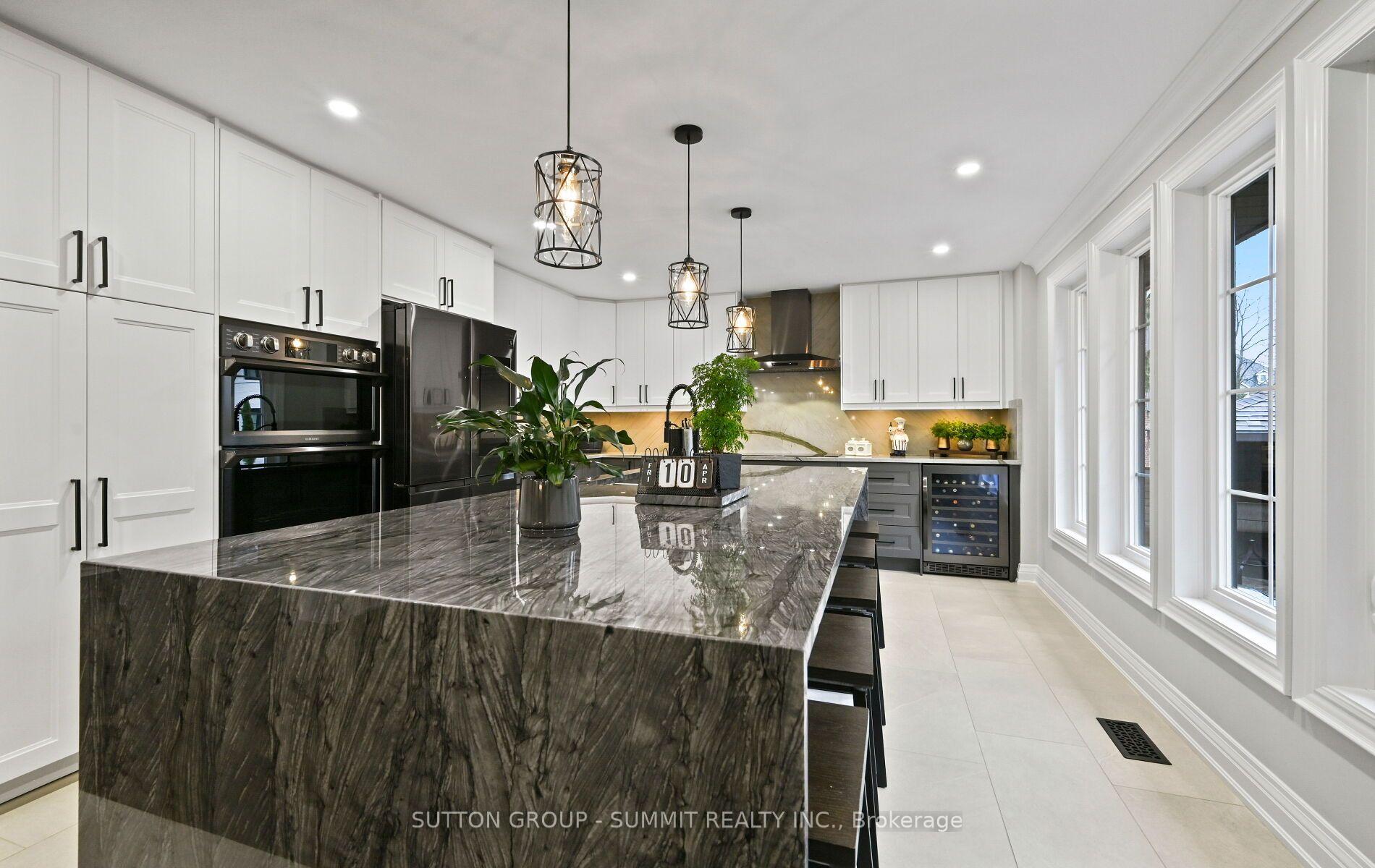 Photo 11 of 1095 Geran Crescent, Mississauga, Sheridan — HOMEH