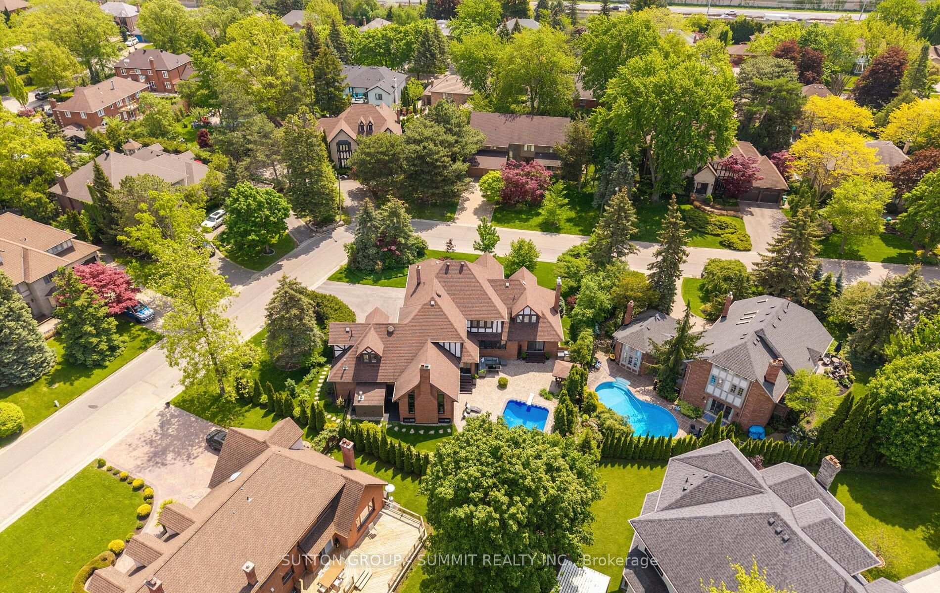 Photo 50 of 1095 Geran Crescent, Mississauga, Sheridan — HOMEH