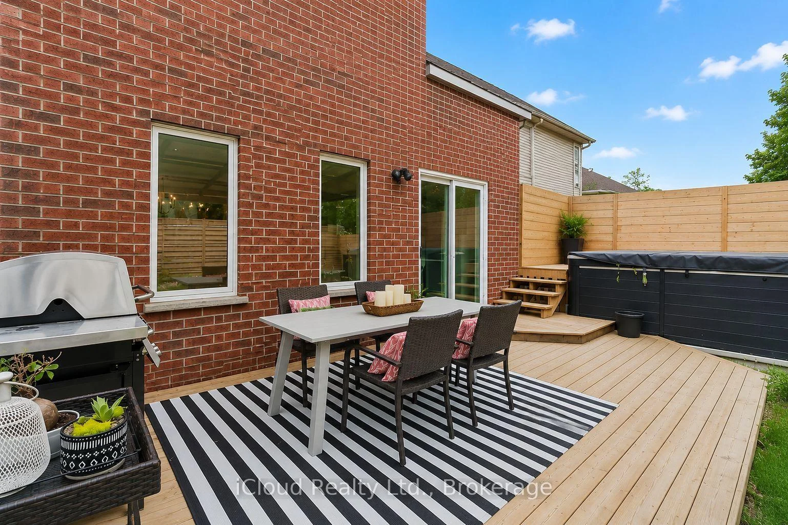 Photo 7 of 745 Reid Crescent, North Perth, Listowel — HOMEH