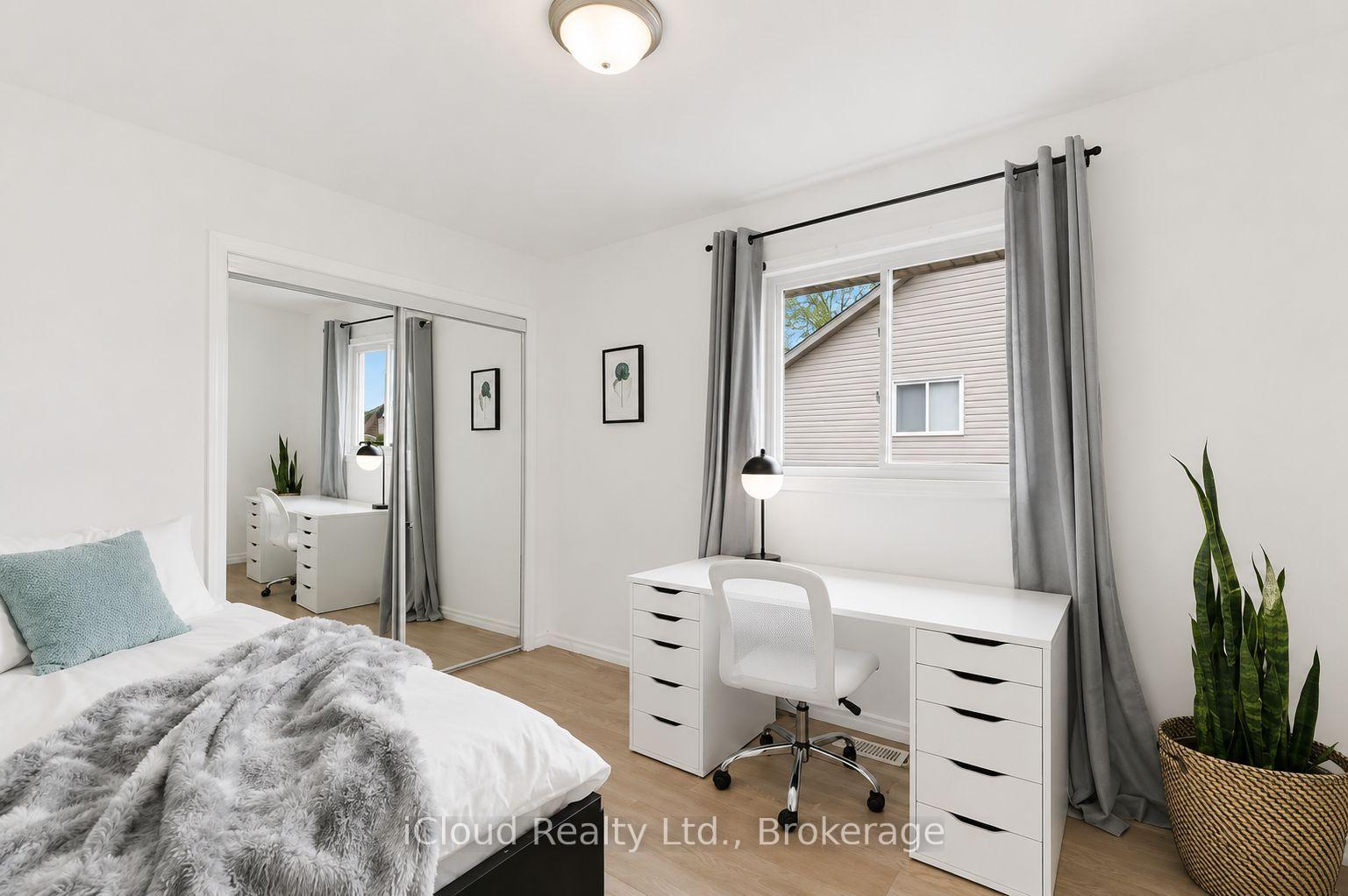 Photo 9 of 745 Reid Crescent, North Perth, Listowel — HOMEH