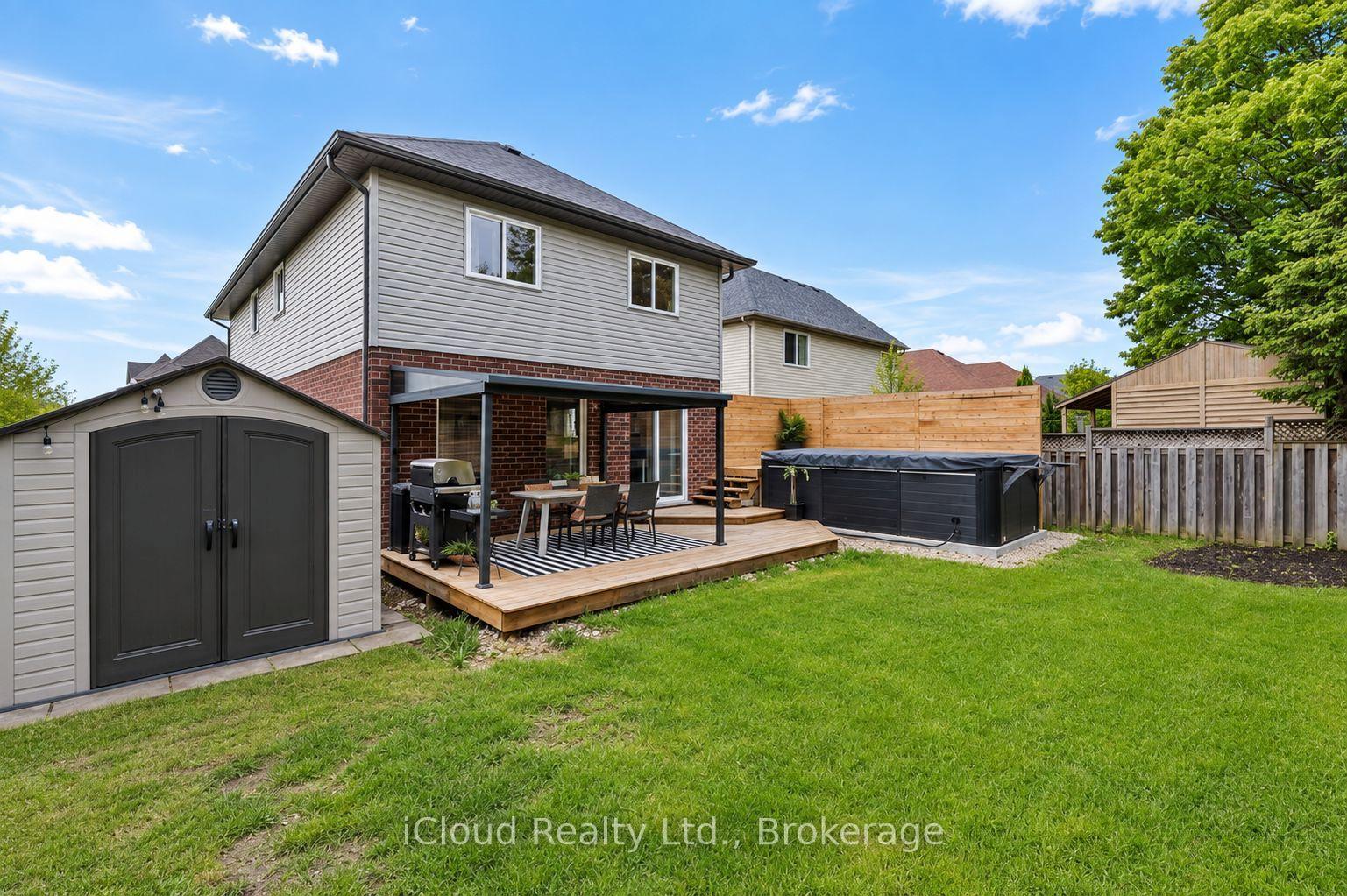 Photo 14 of 745 Reid Crescent, North Perth, Listowel — HOMEH